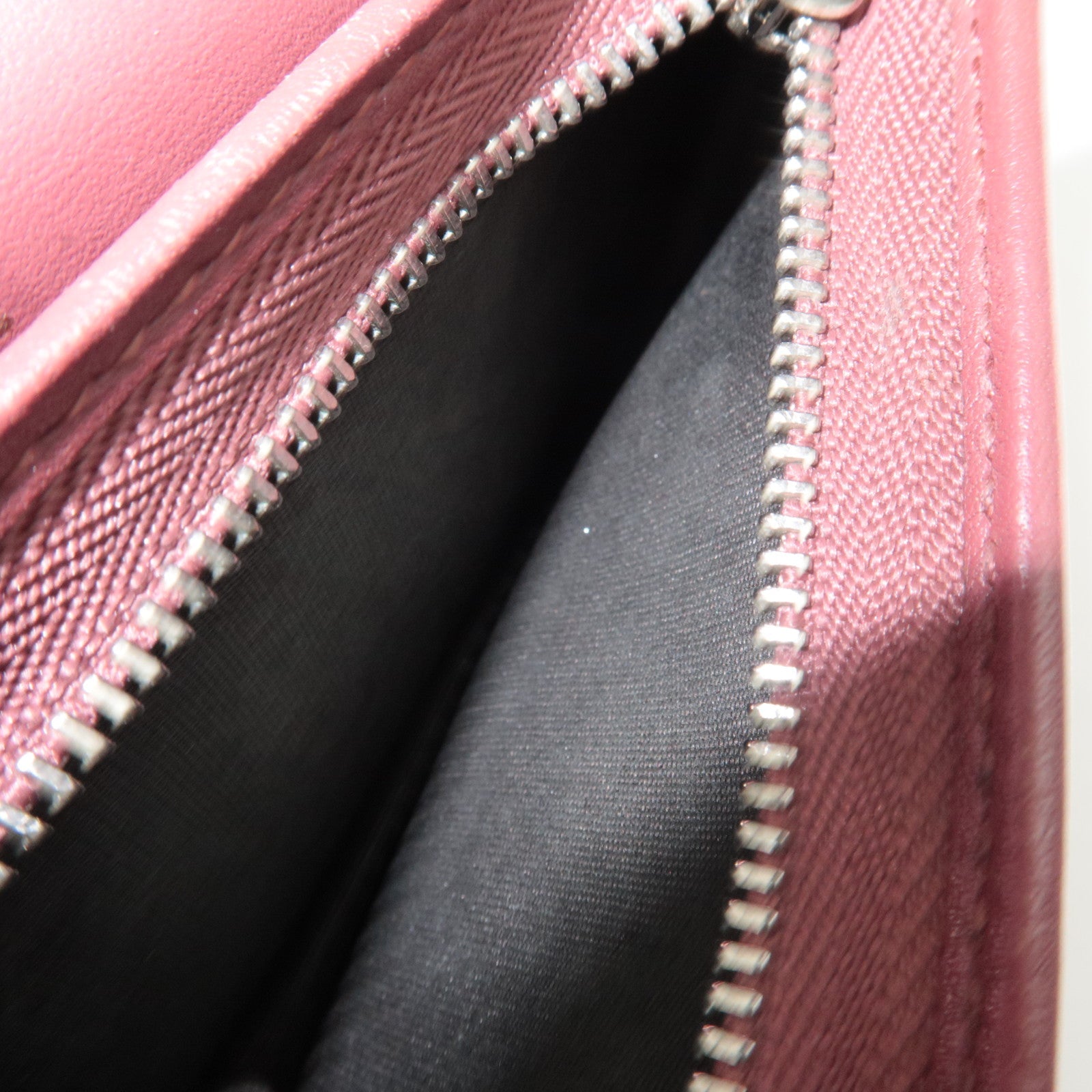 GUCCI GG Blooms Bifold Wallet GG Supreme Beige 453176