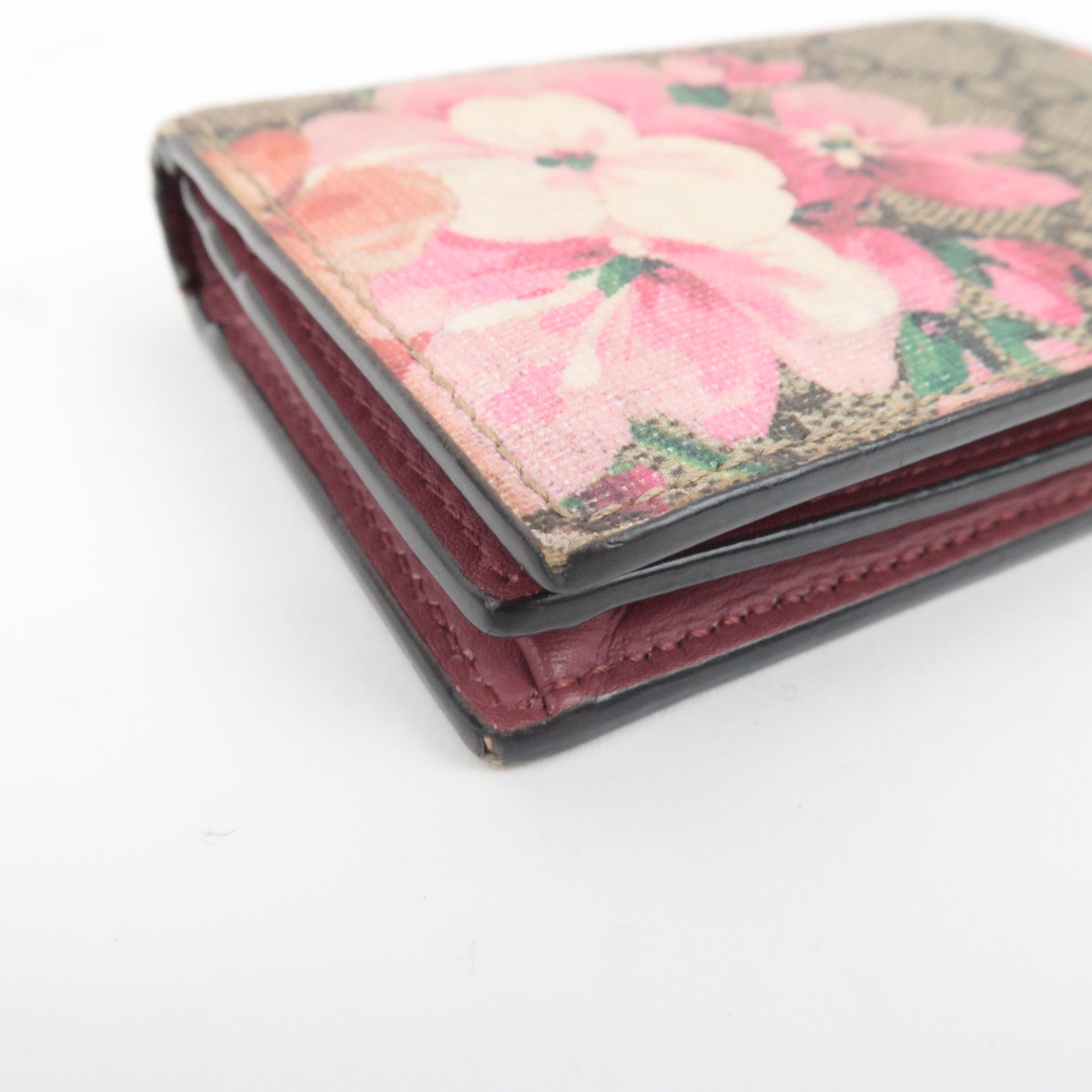 GUCCI GG Blooms Bifold Wallet GG Supreme Beige 453176