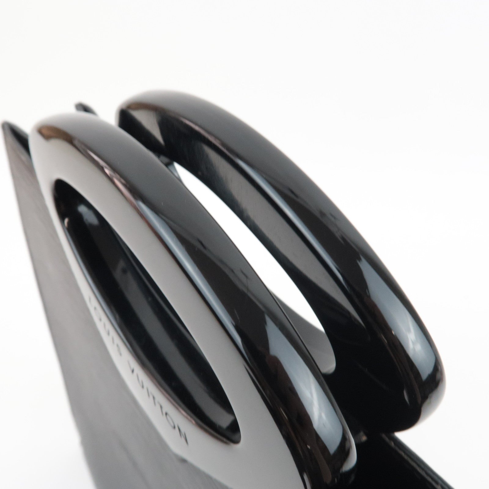 Louis Vuitton Epi Ombre Handbag Noir M52102 MI0929