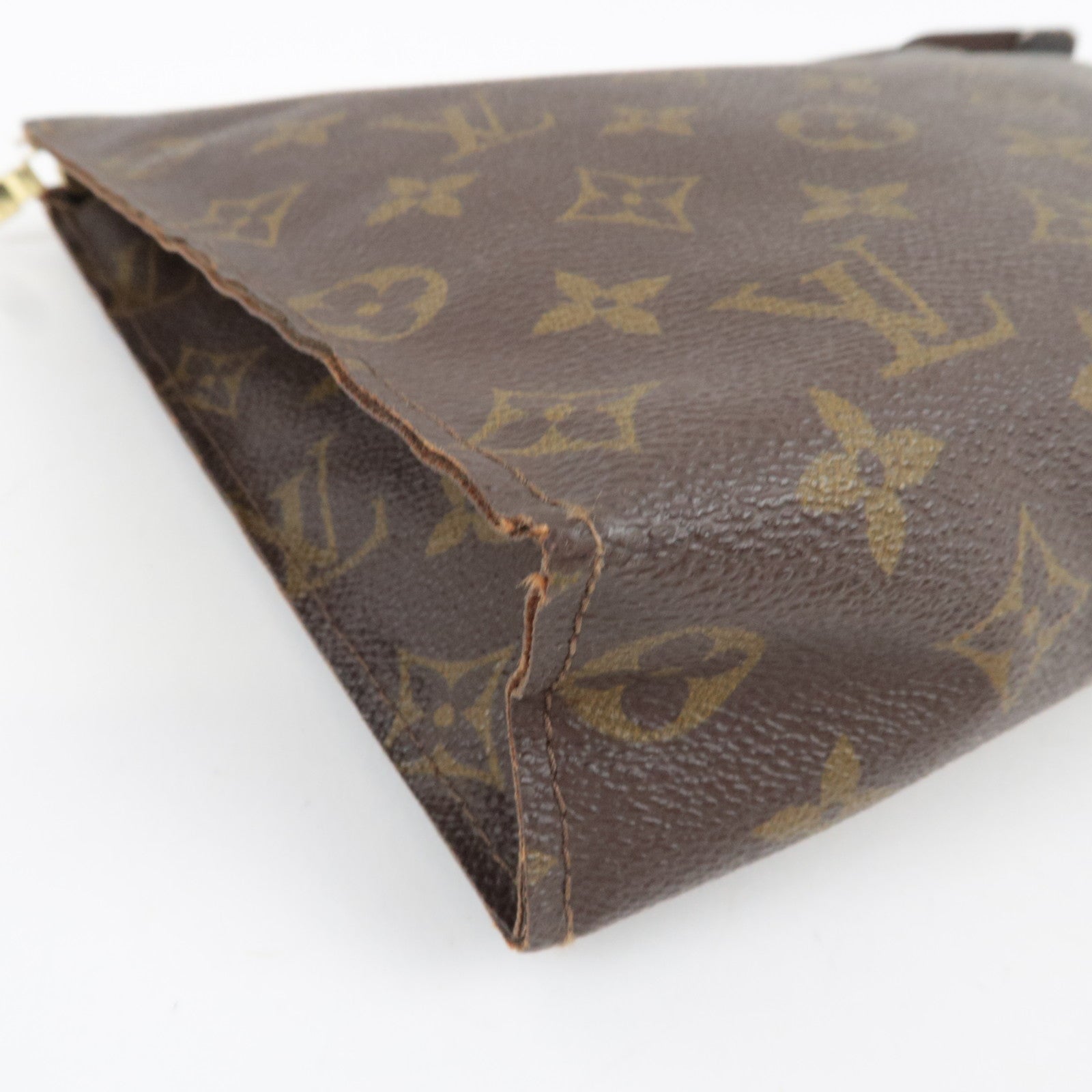 Louis Vuitton Monogram Poche Toilette 26 Toiletry Bag Cosmetic Pouch M47542