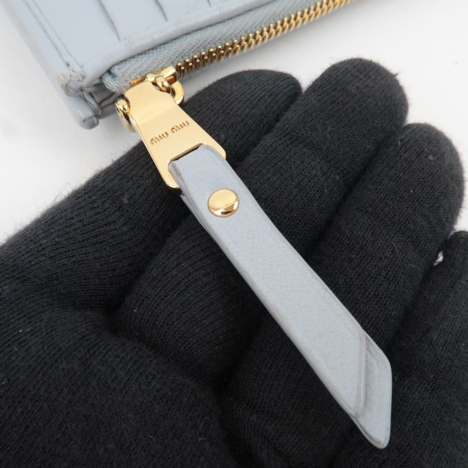 MIU MIU Matelasse Fragment Case Card Case Leather Light Gray