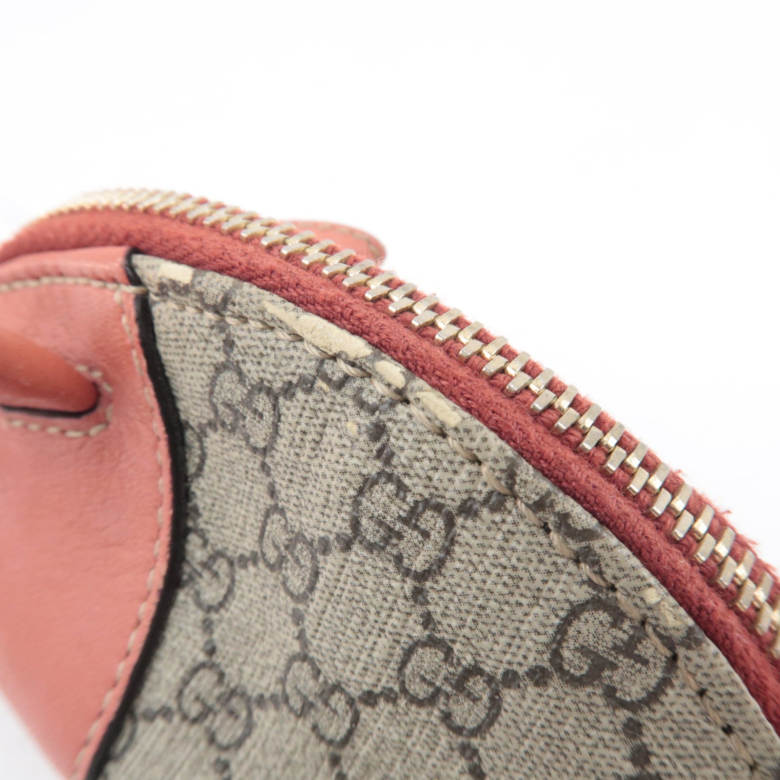 GUCCI Micro GG Plus Pig Shape Mini Coin Case Beige Pink 256864