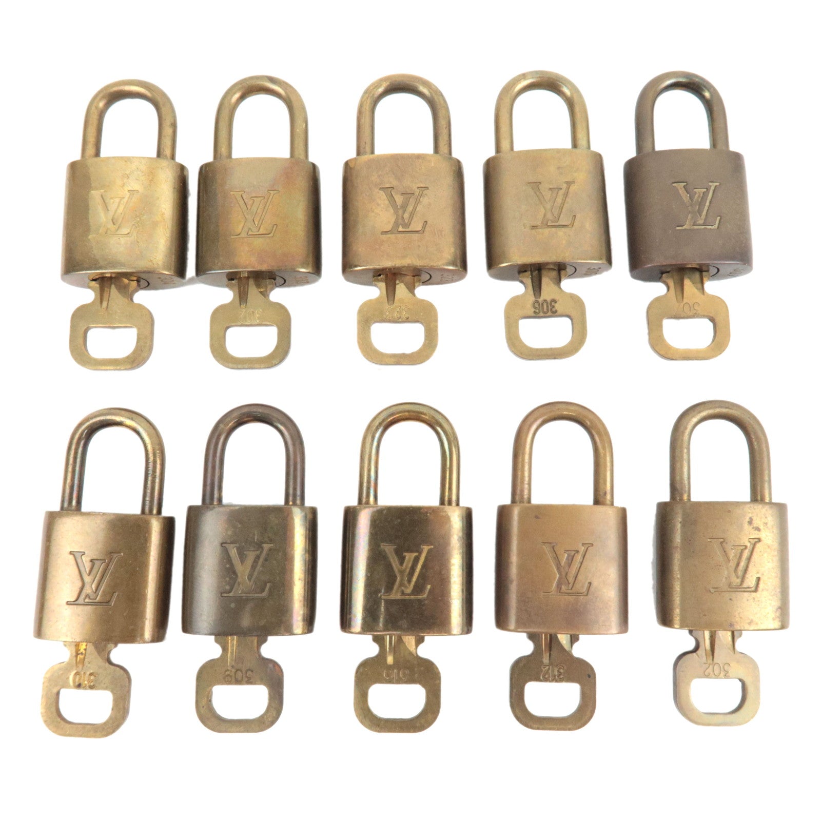 Louis Vuitton Set of 10 Key Locks Cadena Set Metal Gold Color80166