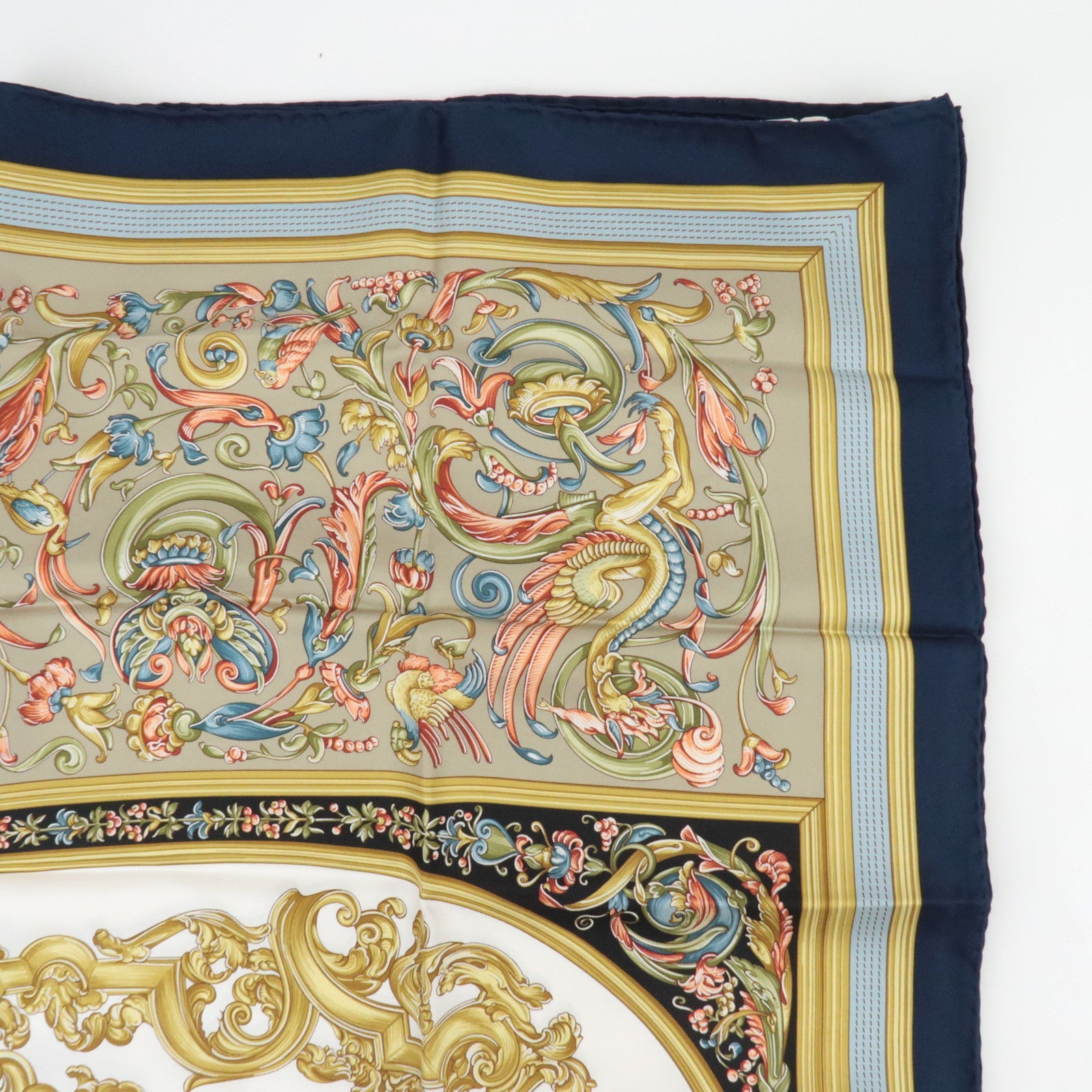 LOEWE Scarf ARTESONADO BARROCO 100% Silk Multicolor