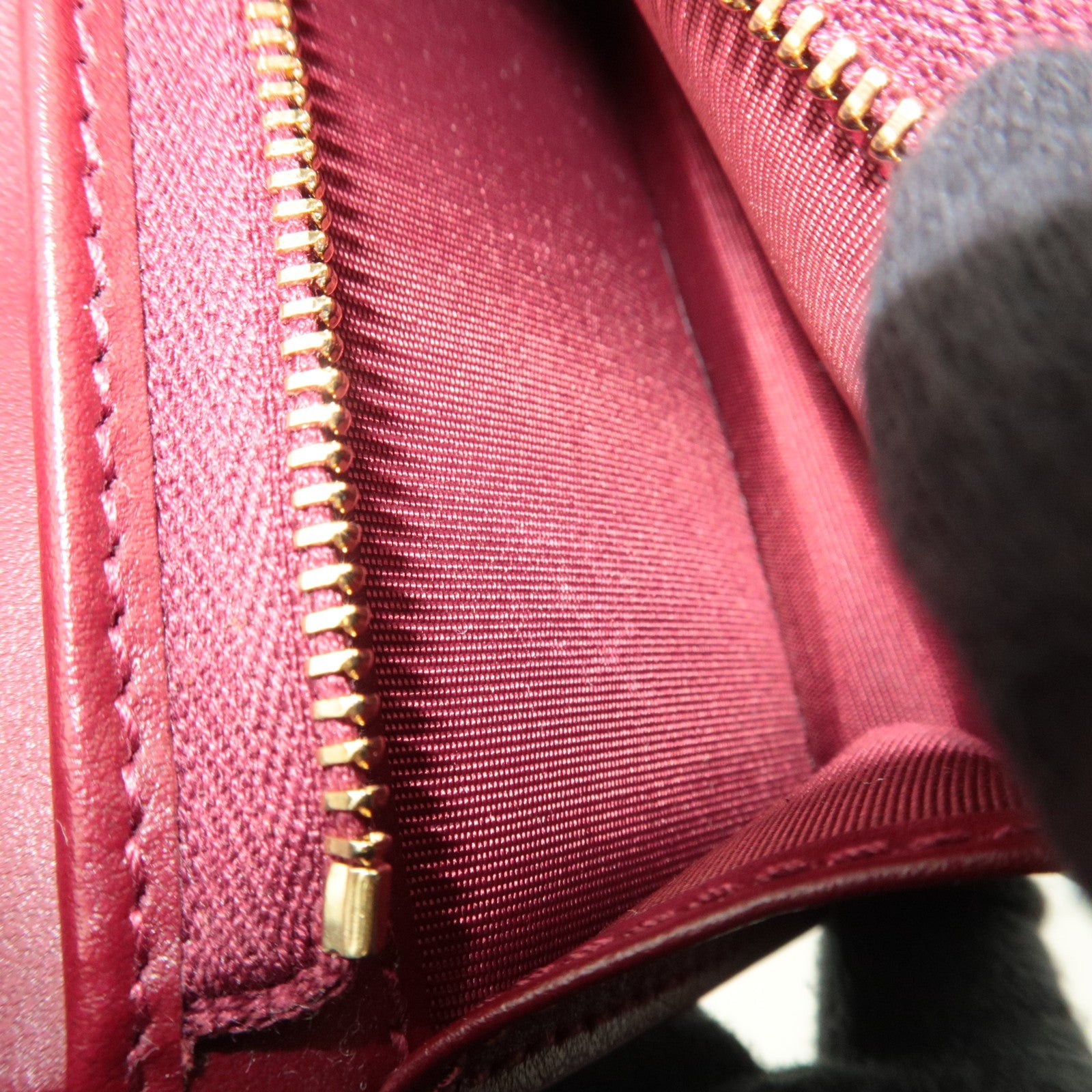 GUCCI Owl Detail Bifold Wallet GG Supreme Beige 818767 *Box, Dust bag