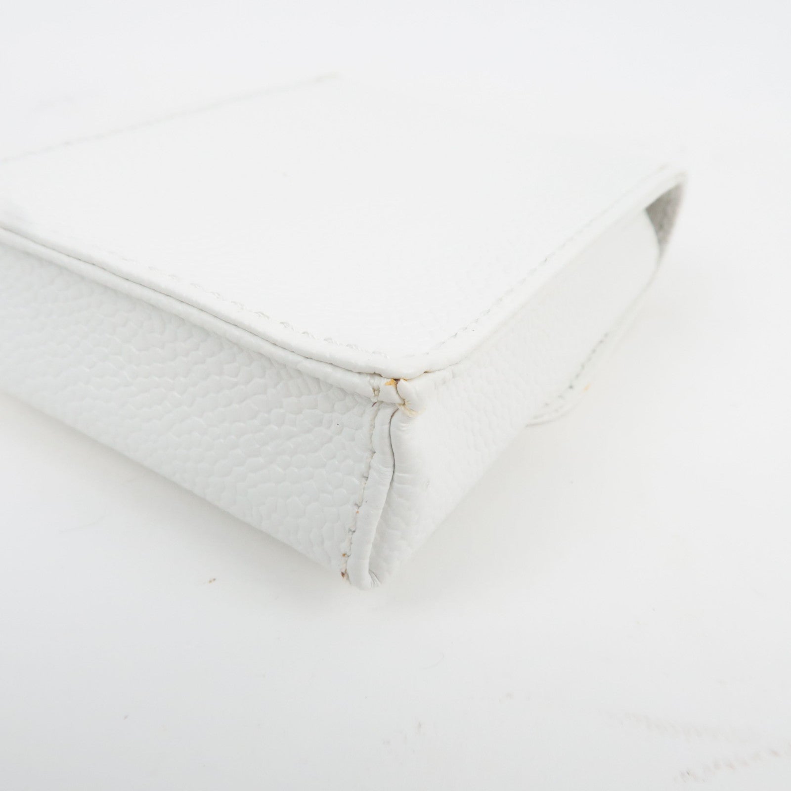 CHANEL Coco Mark Cigarette Case Mini Pouch Caviar Skin White A13511 6018324 *Box, G card