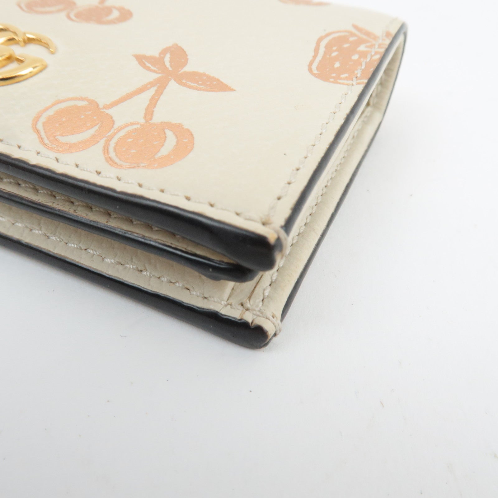 GUCCI GG Marmont Bifold Wallet Cherry & Strawberry Leather Ivory 456126 *Dust bag