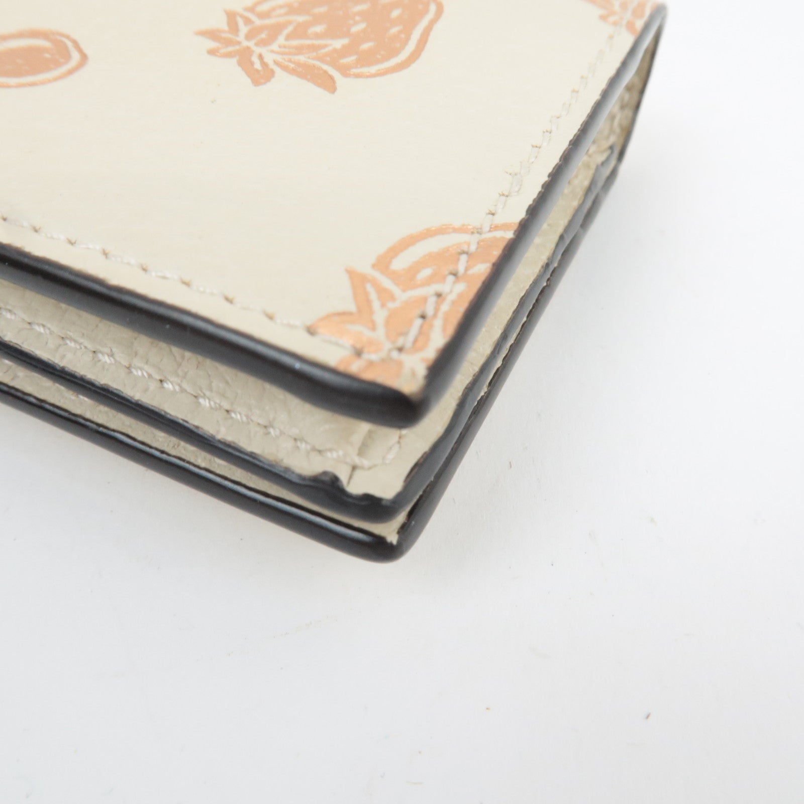 GUCCI GG Marmont Bifold Wallet Cherry & Strawberry Leather Ivory 456126 *Dust bag