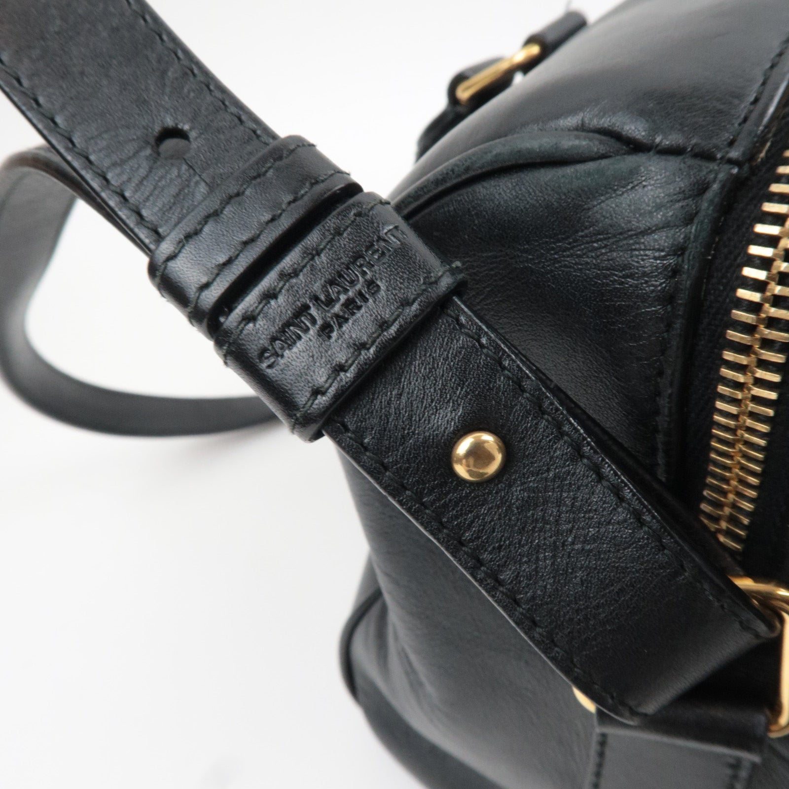 SAINT LAURENT Classic Duffle 6 Boston Bag Leather Black 322049 *Clochette