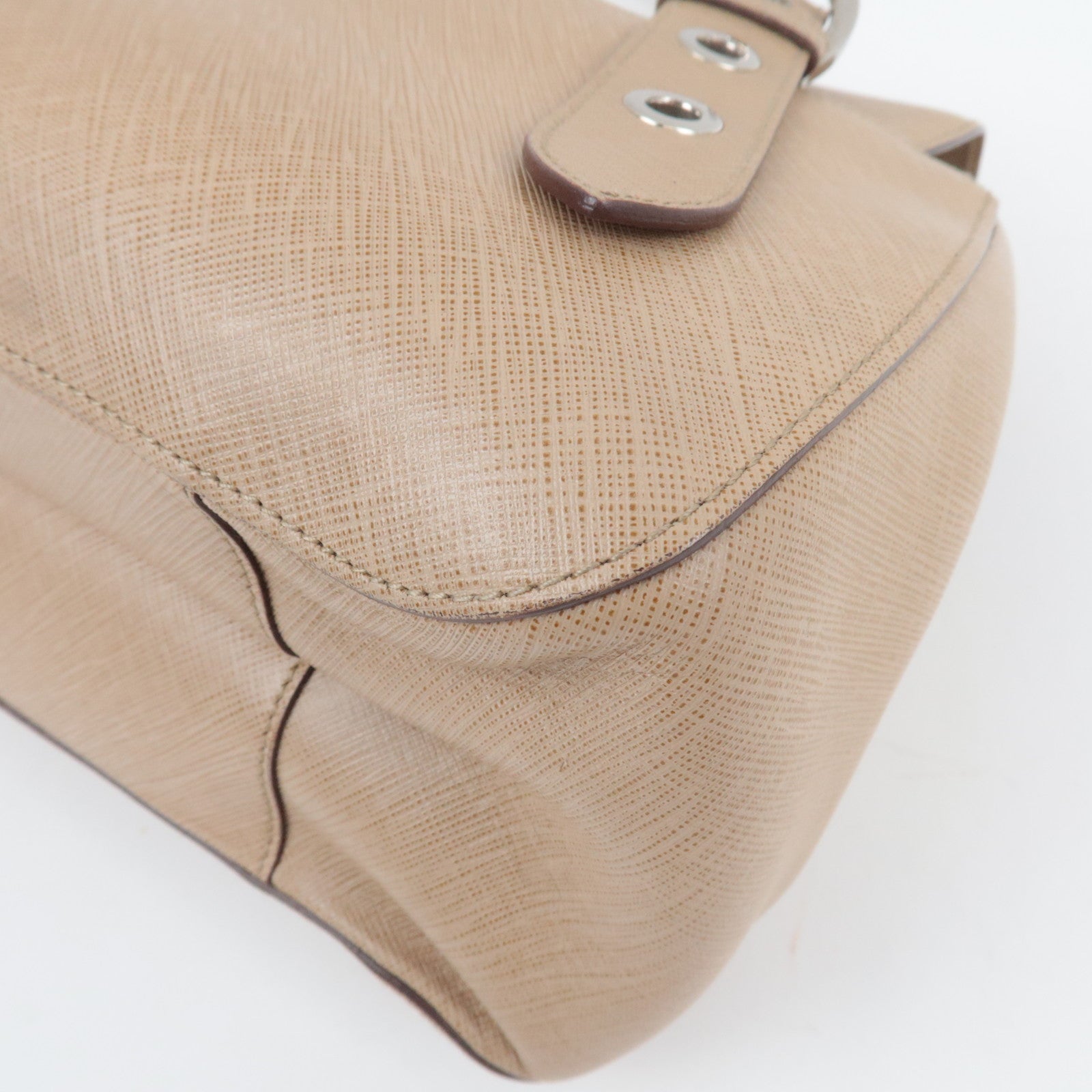 Ferragamo Gancini Handbag Leather Beige AB-21 5322 *Dust bag