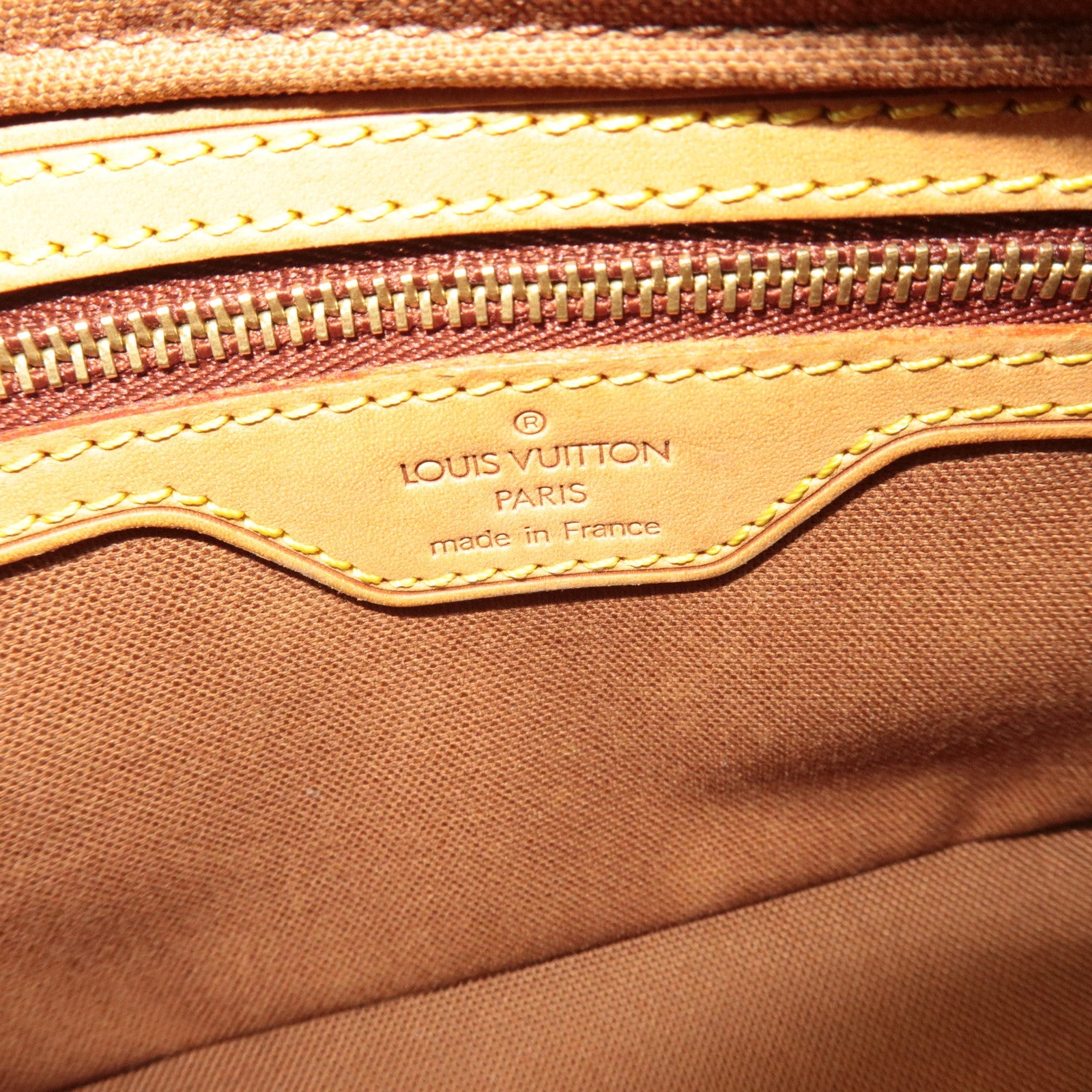 Louis Vuitton Monogram Trotteur Shoulder Bag M51240 SL0072