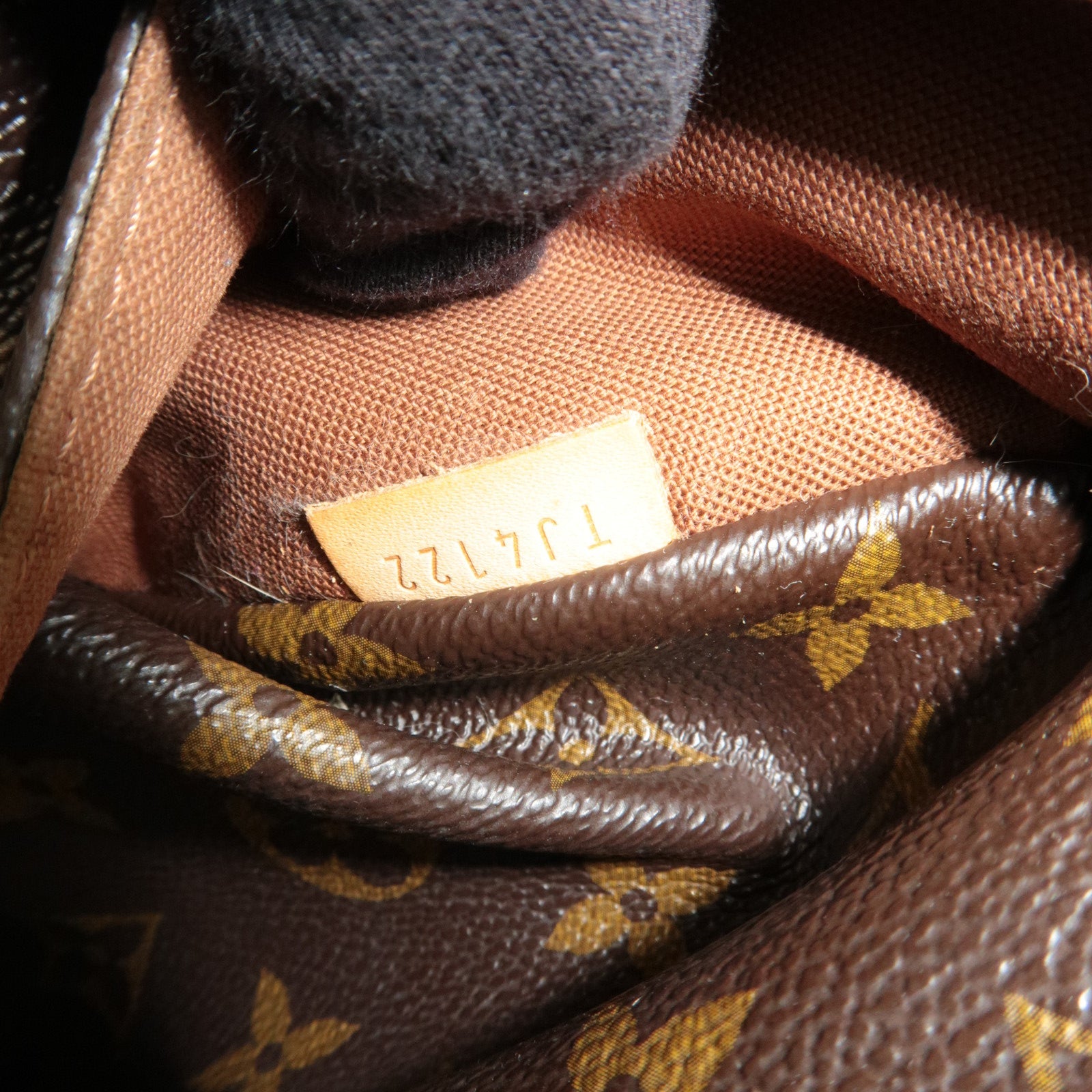 Louis Vuitton Monogram Totally MM Tote Bag M56689 TJ4122