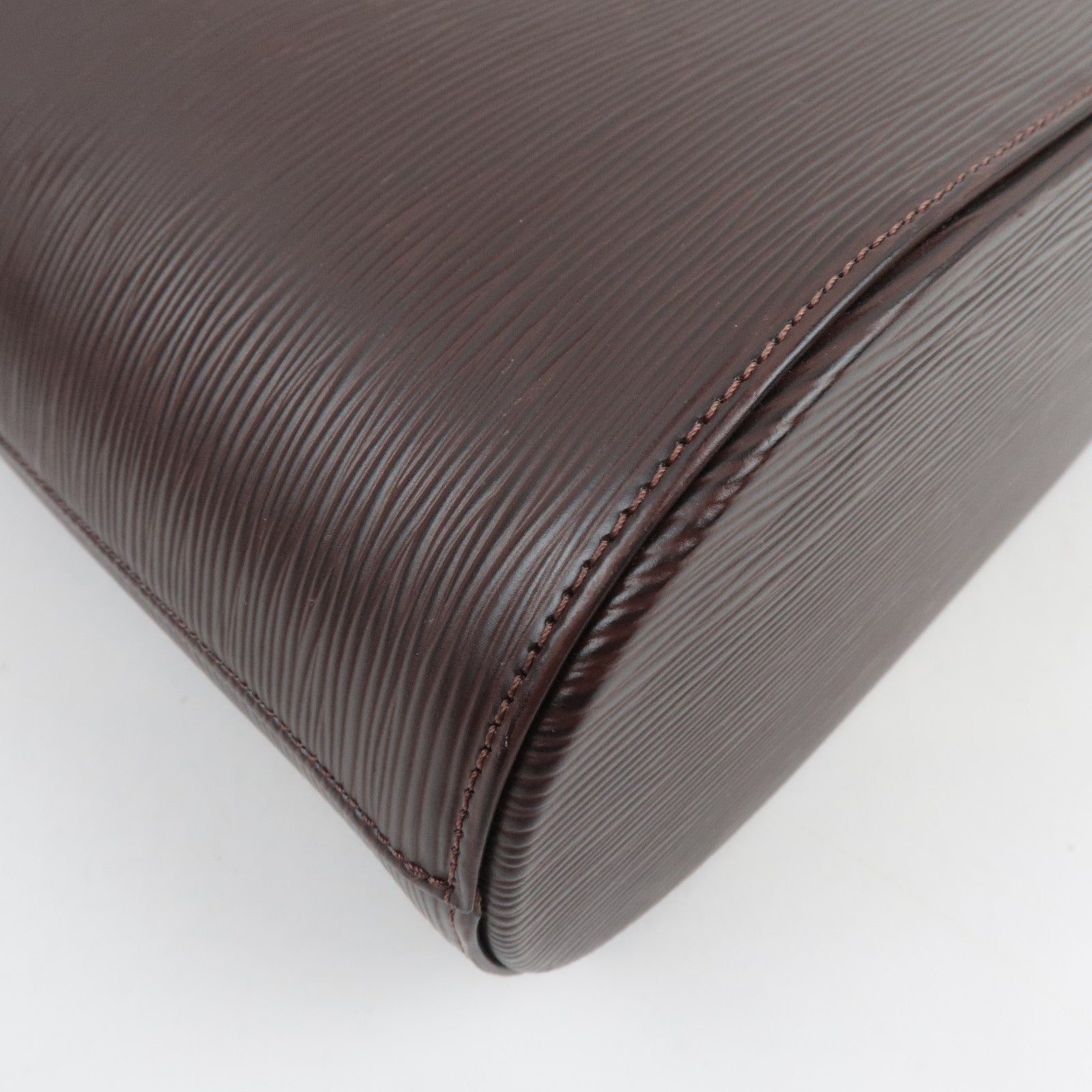 Louis Vuitton Epi Verso Shoulder Bag Mocha M5281D SP0090