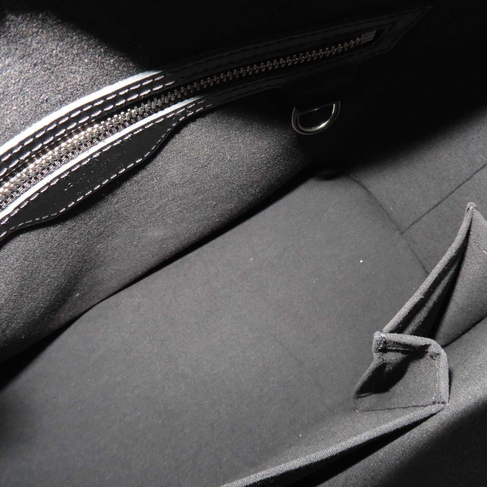 Louis Vuitton Monogram Matte Stockton Handbag Noir M55112 CA0042