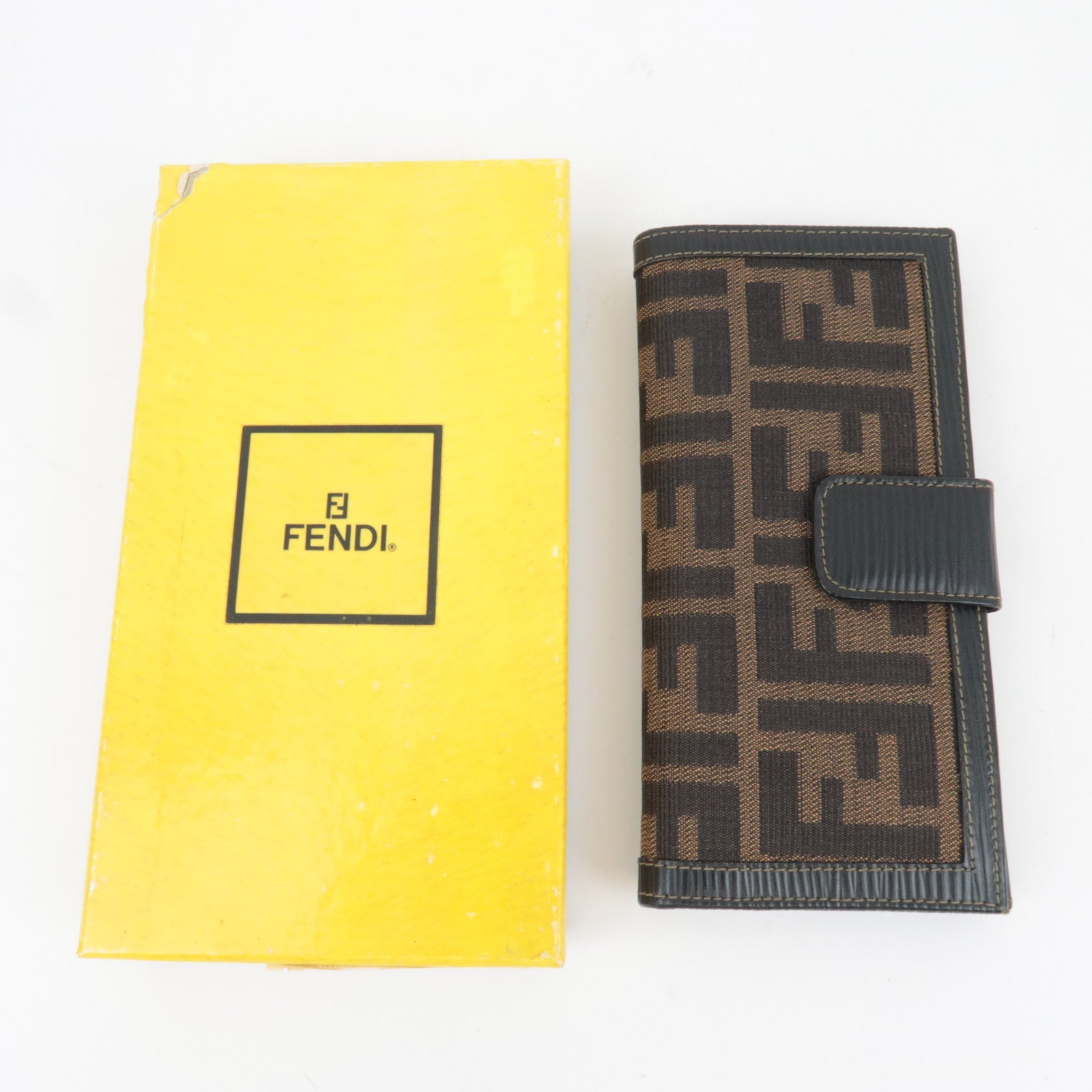 FENDI Zucca Bifold Long Wallet Canvas Leather Brown Black 31018 *Box