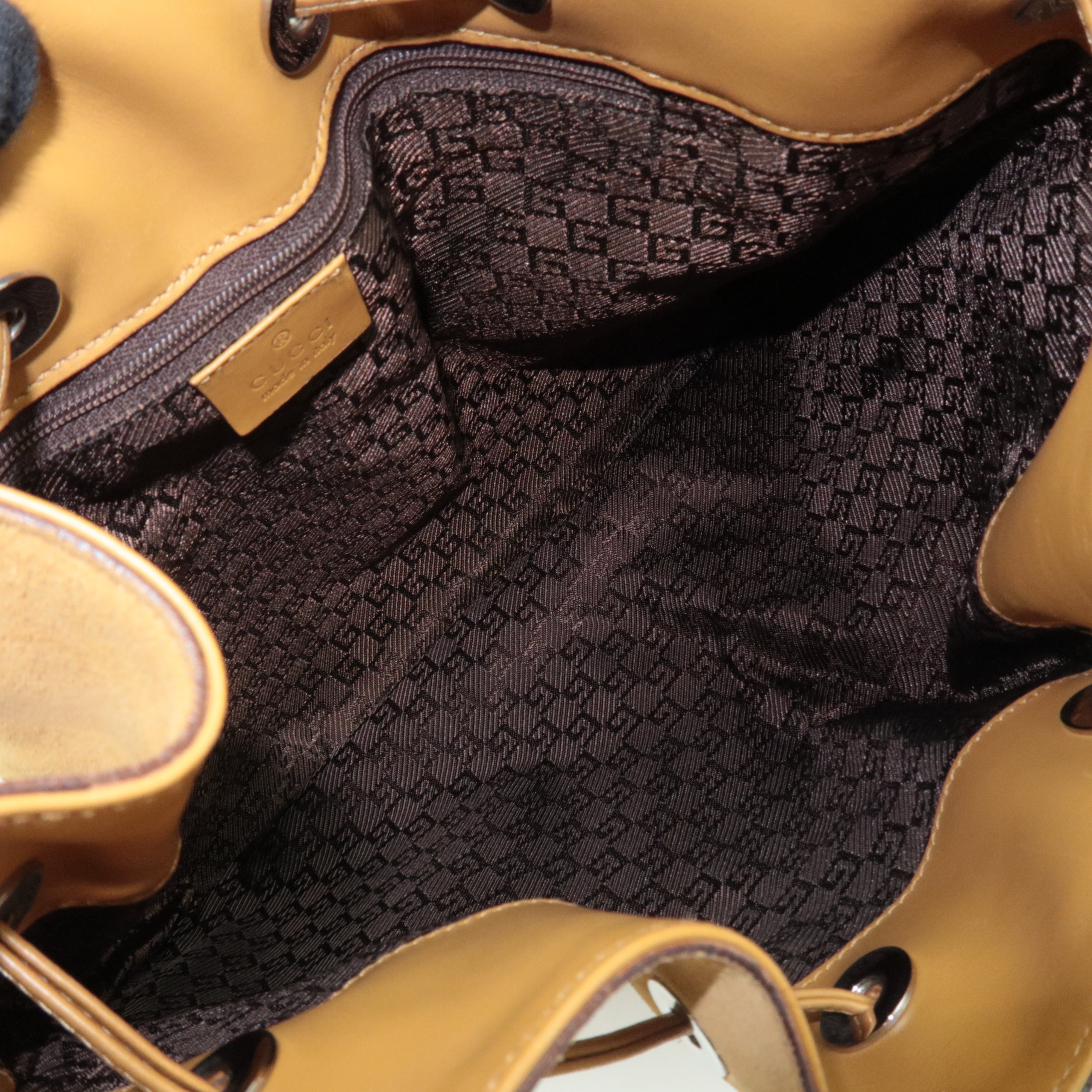 GUCCI Drawstring One Shoulder Bag Suede Leather Light Brown 001.4030 *Dust bag