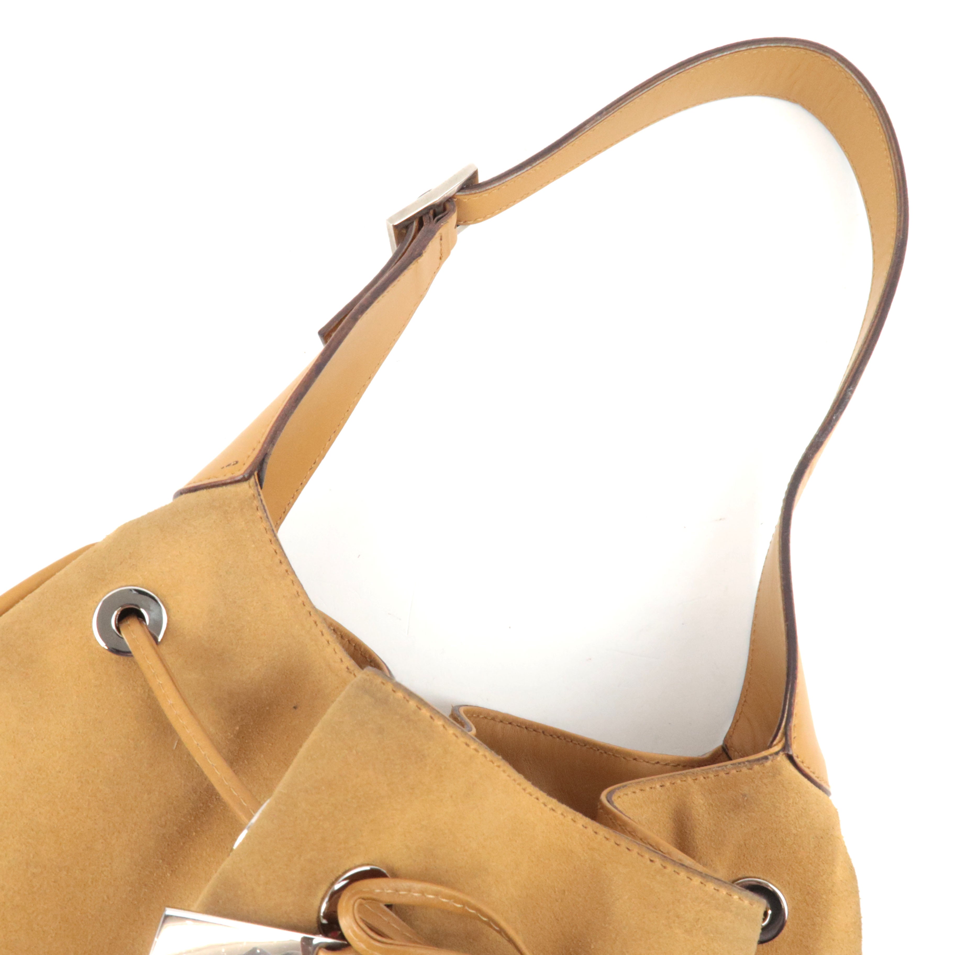 GUCCI Drawstring One Shoulder Bag Suede Leather Light Brown 001.4030 *Dust bag