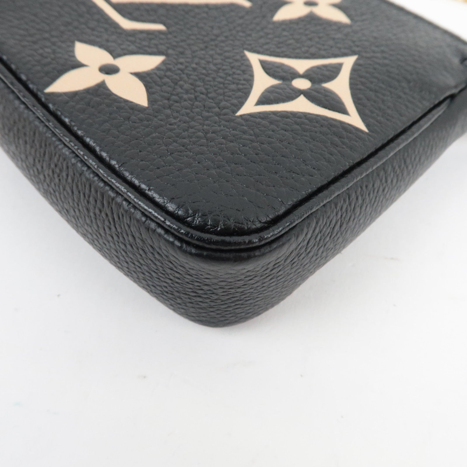 Louis Vuitton Bicolor Monogram Empreinte Mini Pochette Accessoires Noir M80732 RFID *Box, Dust bag