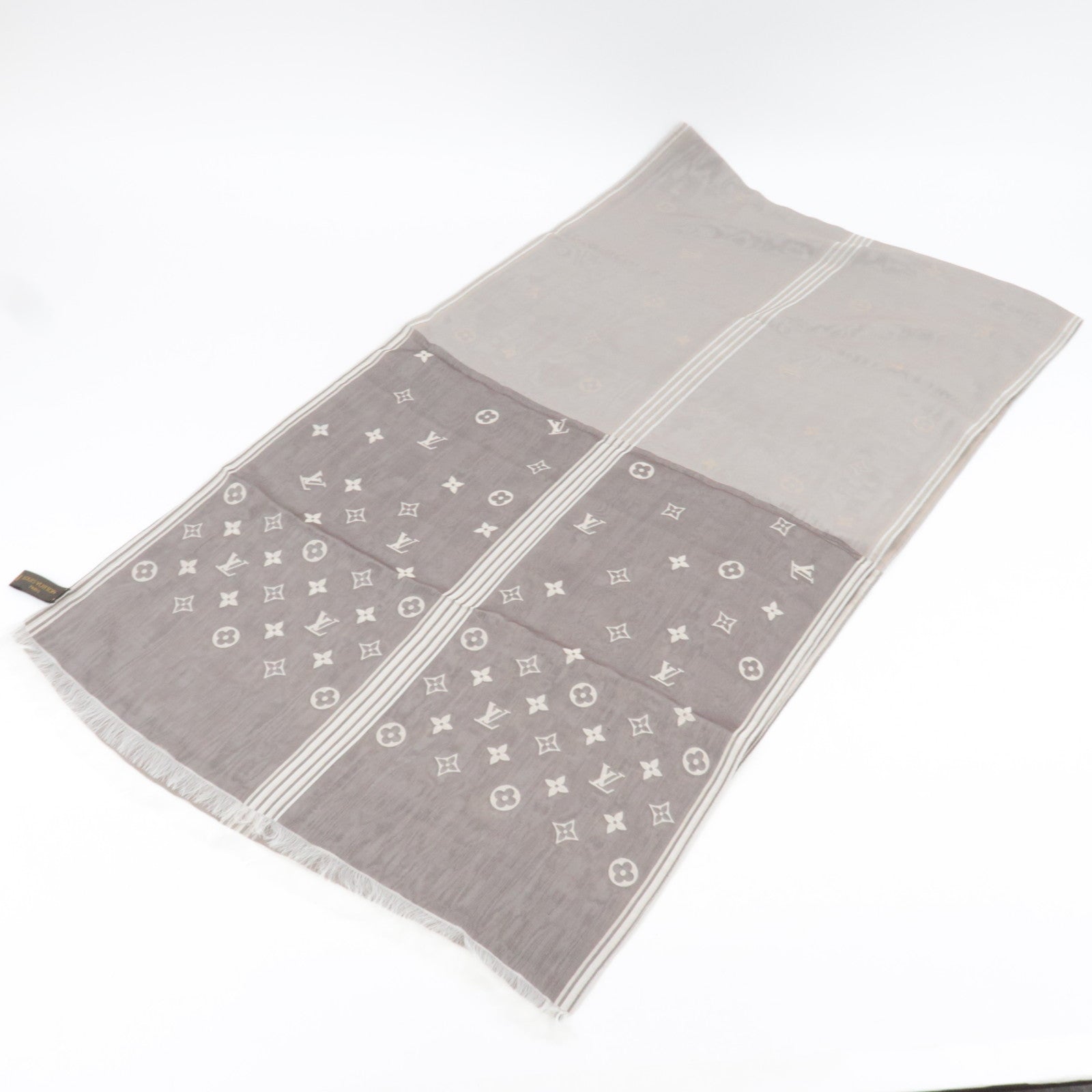 Louis Vuitton Scarf 100% Silk Beige Silver *Box