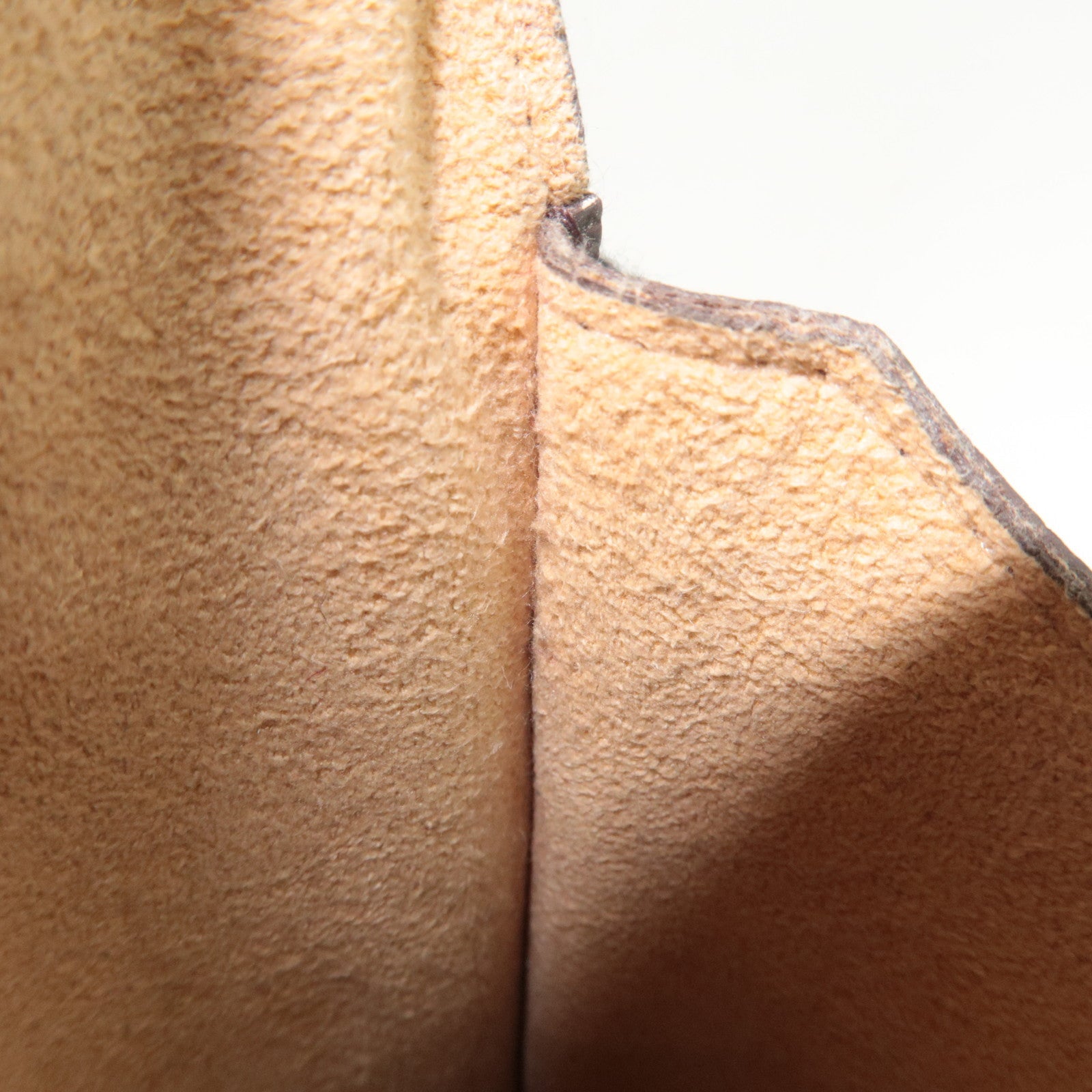 Louis Vuitton Monogram Etui a Lunette Rabat Glasses Case M62970