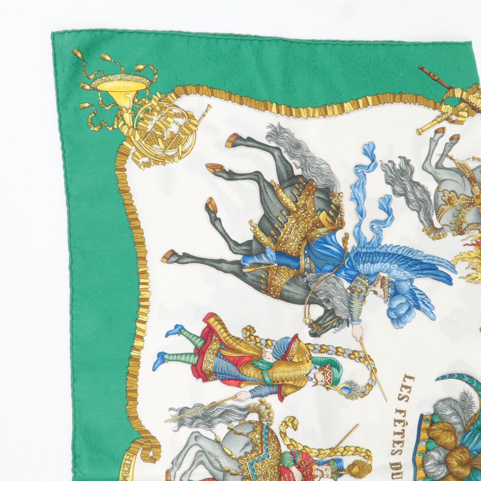 HERMES Carre 90 Scarf LES FETES DU ROI SOLEIL 100% Silk Green White