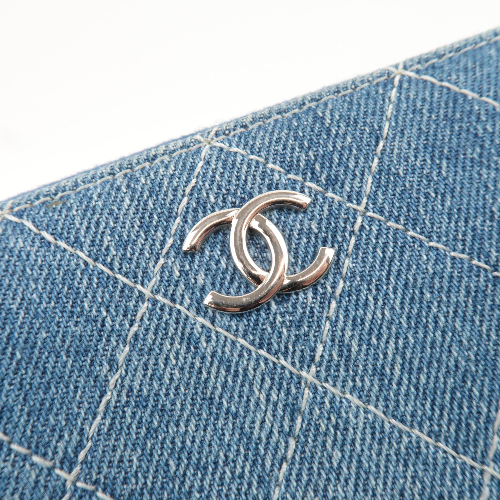 CHANEL Matelasse Round Zipper Long Wallet Denim Blue 27616023 *G card