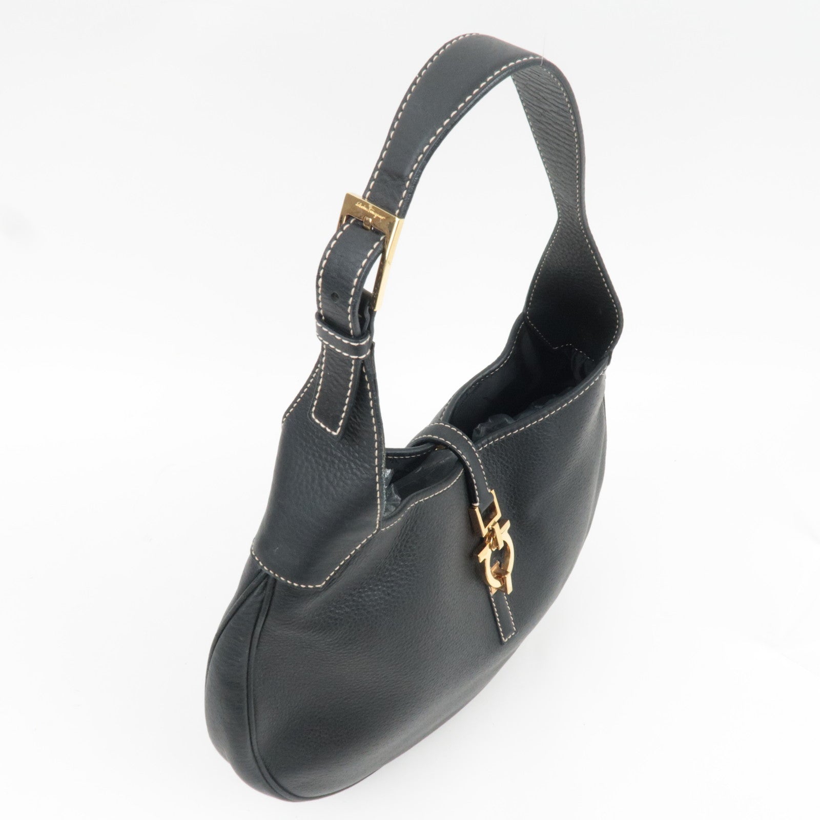 Ferragamo Gancini One Shoulder Bag Leather Black