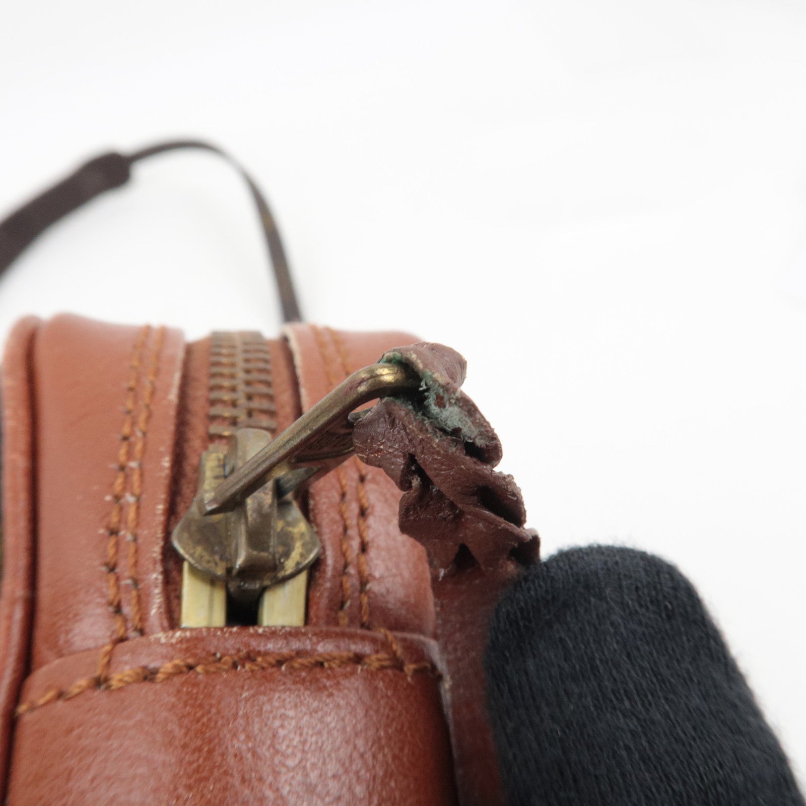 Louis Vuitton Monogram Pochette Marly Bandouliere Shoulder Bag M51828