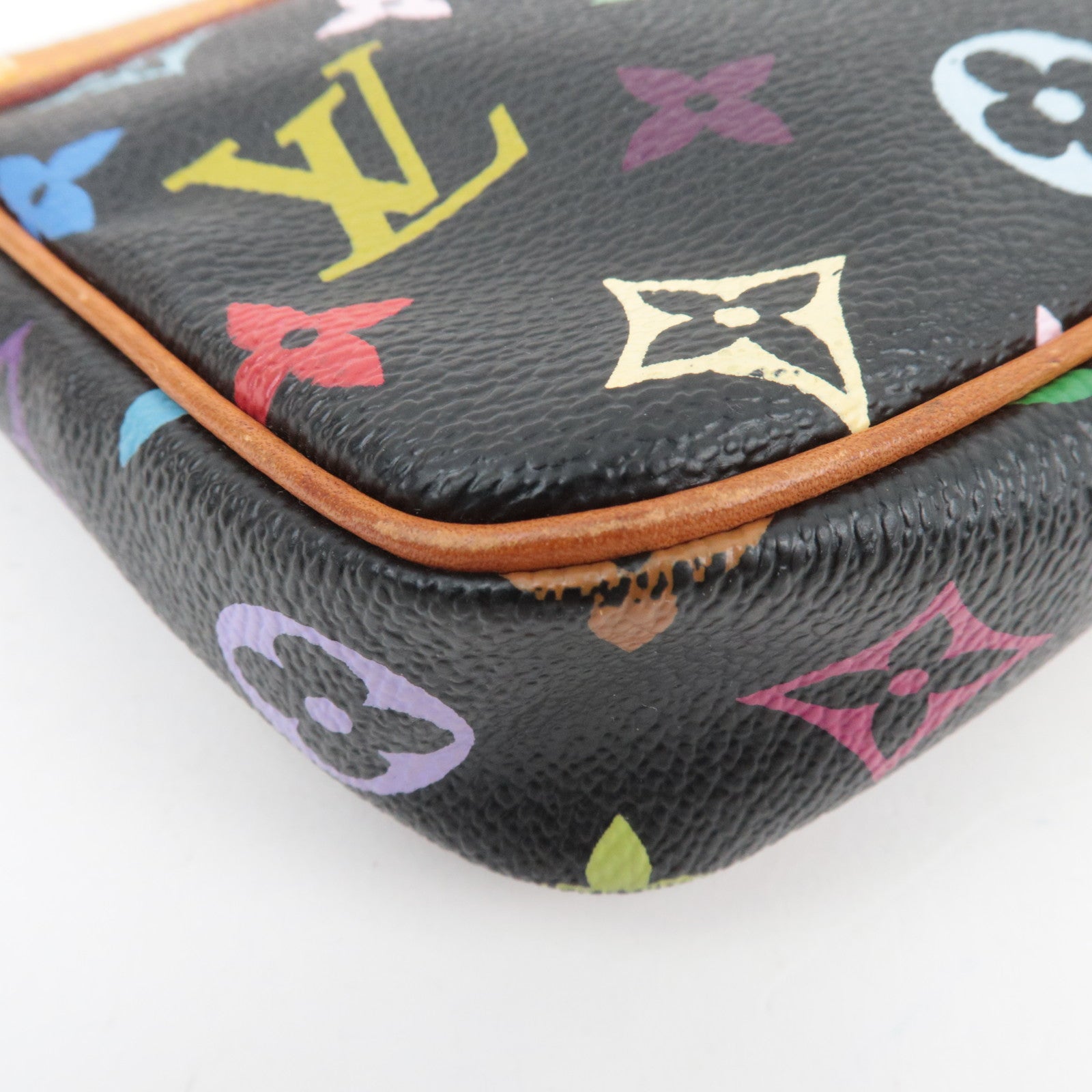Louis Vuitton Monogram Multicolor Pochette Accessoires Handbag Noir M92648 SL0013