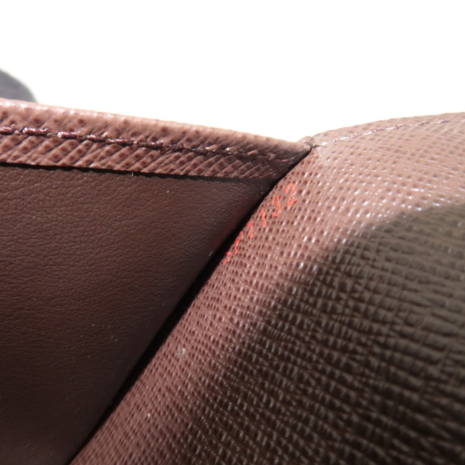 Louis Vuitton Damier Agenda MM Planner Cover  R20240 SP1132