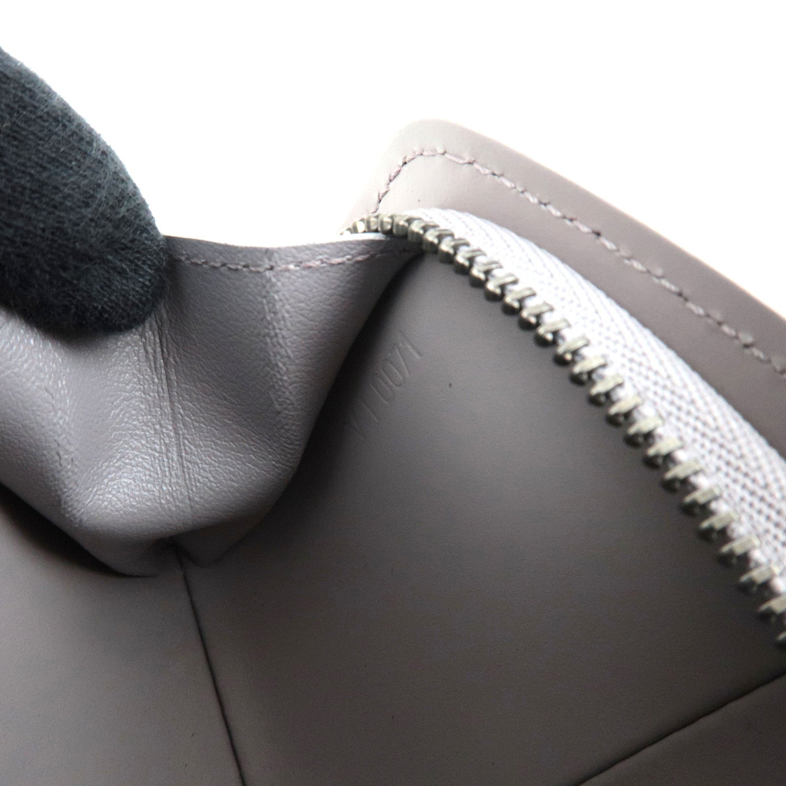 Louis Vuitton Epi Porte Monnaie Epi Z Coin Case Lilac M6368B VI0071