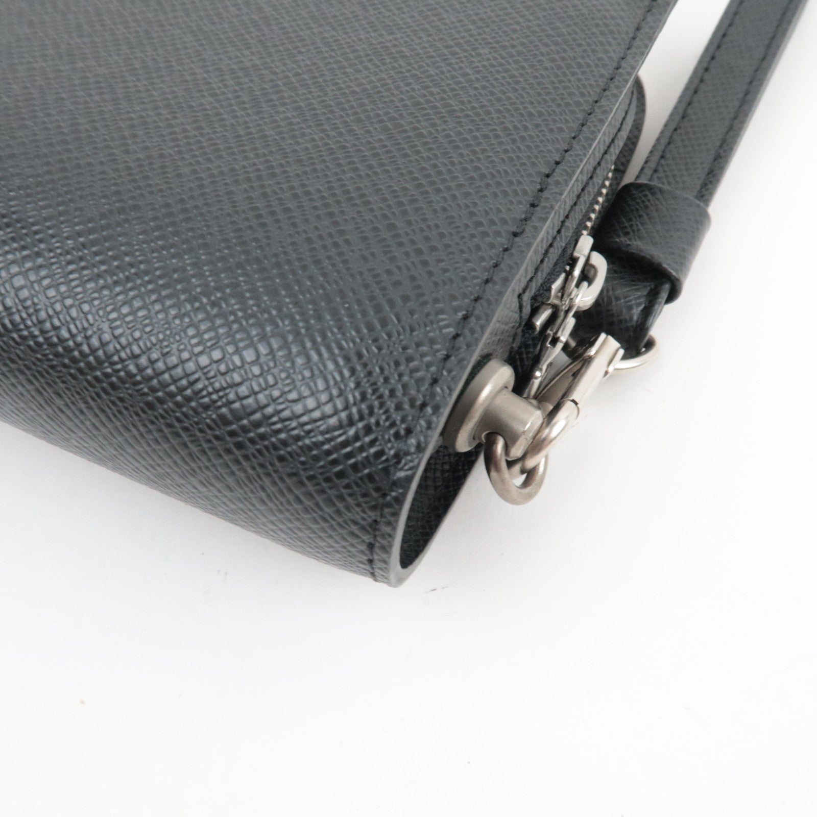 Louis Vuitton Taiga Baikal Clutch Bag Ardoise M30182 VI0065