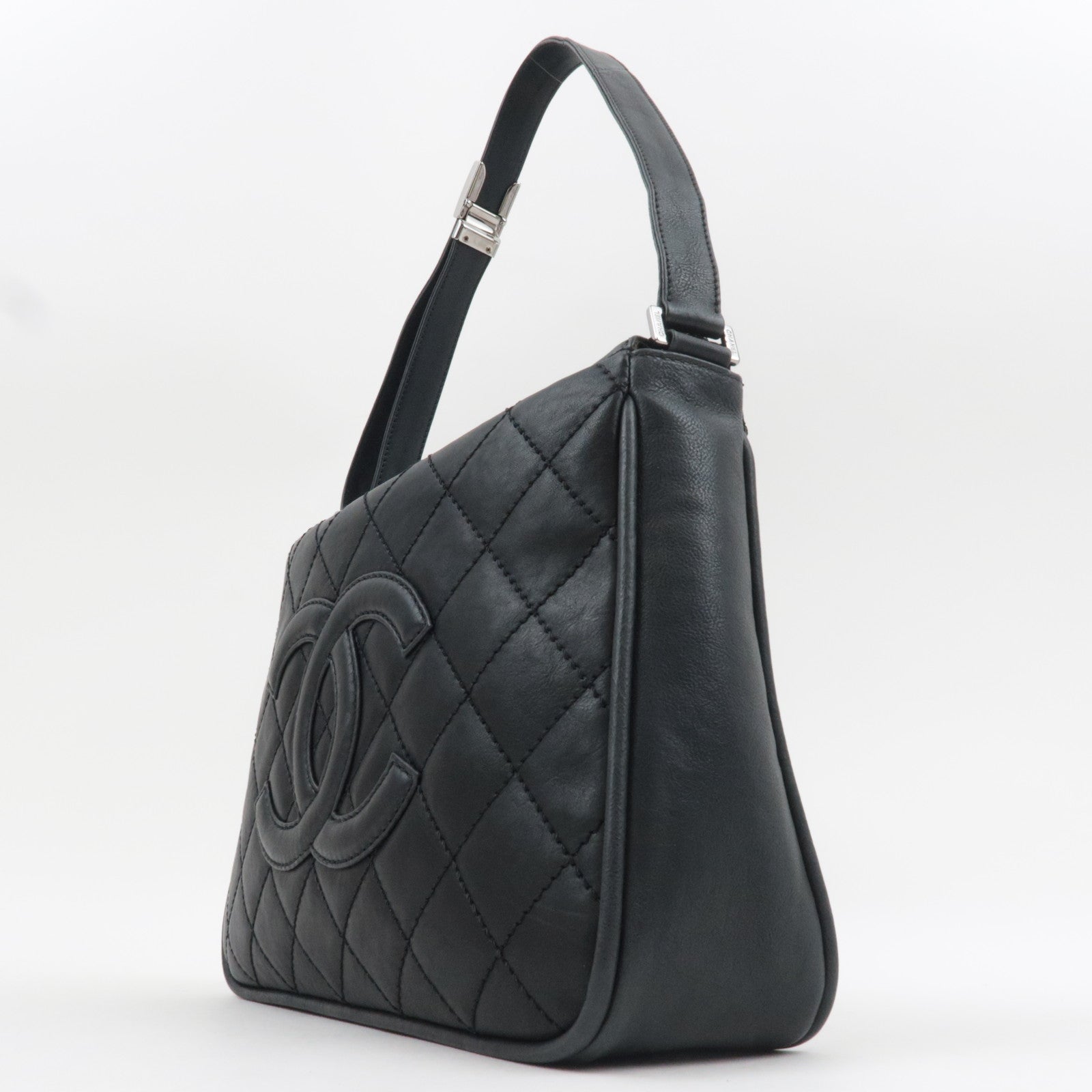 CHANEL Wild Stitch Matelasse Shoulder Bag Leather Black Silver HDW *Dust bag, G card