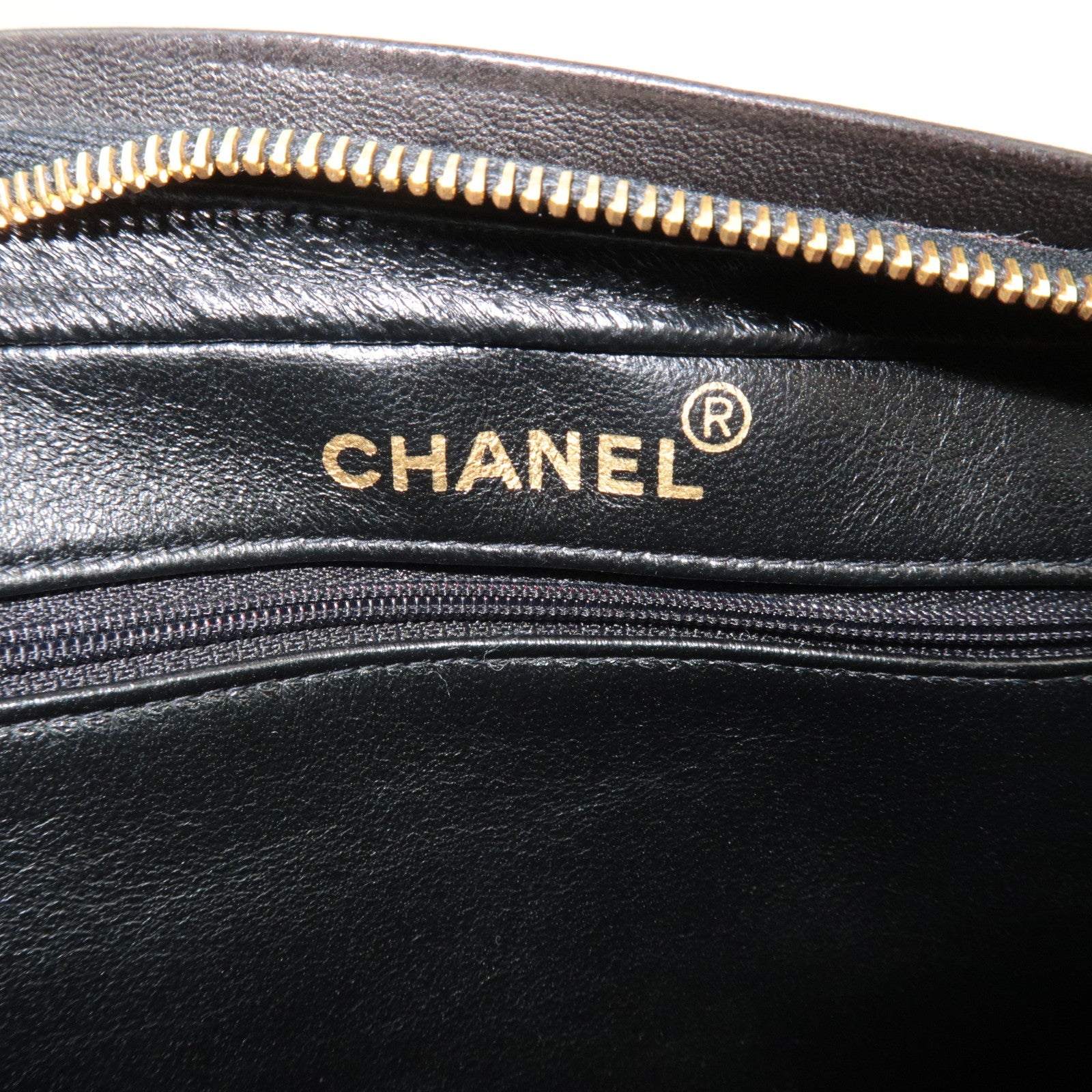 CHANEL Matelasse Chain Shoulder Bag Lambskin Black Gold HDW *Dust bag, G Card