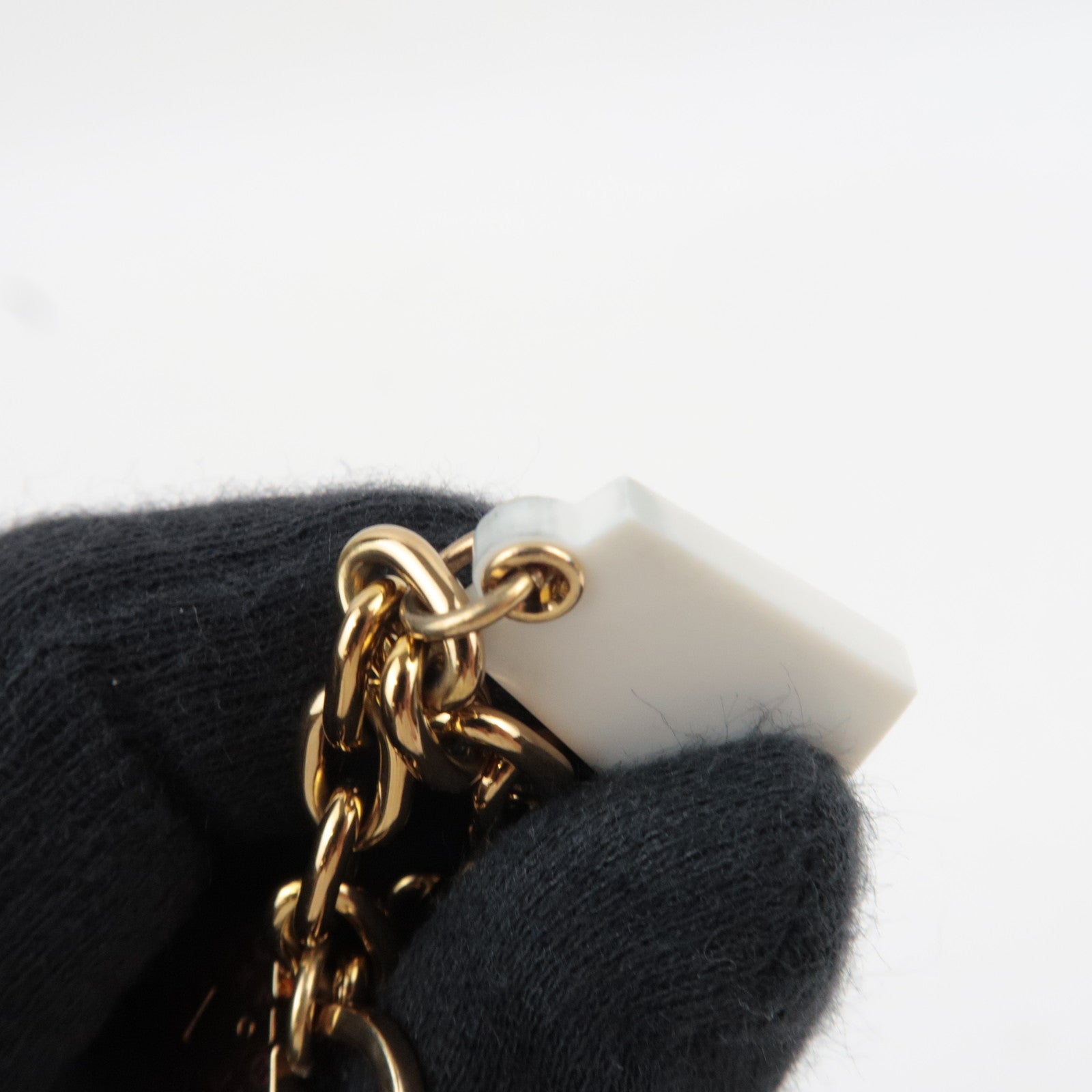 Louis Vuitton Chain Iconics Bag Charm Metal Gold M01372