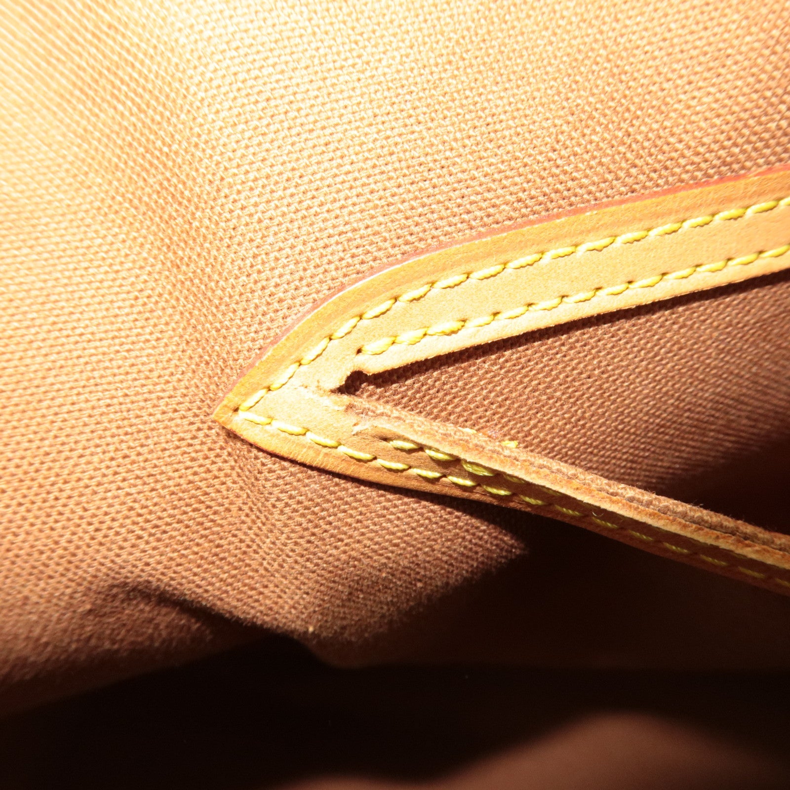 Louis Vuitton Monogram Alma Handbag M51130 SD0021