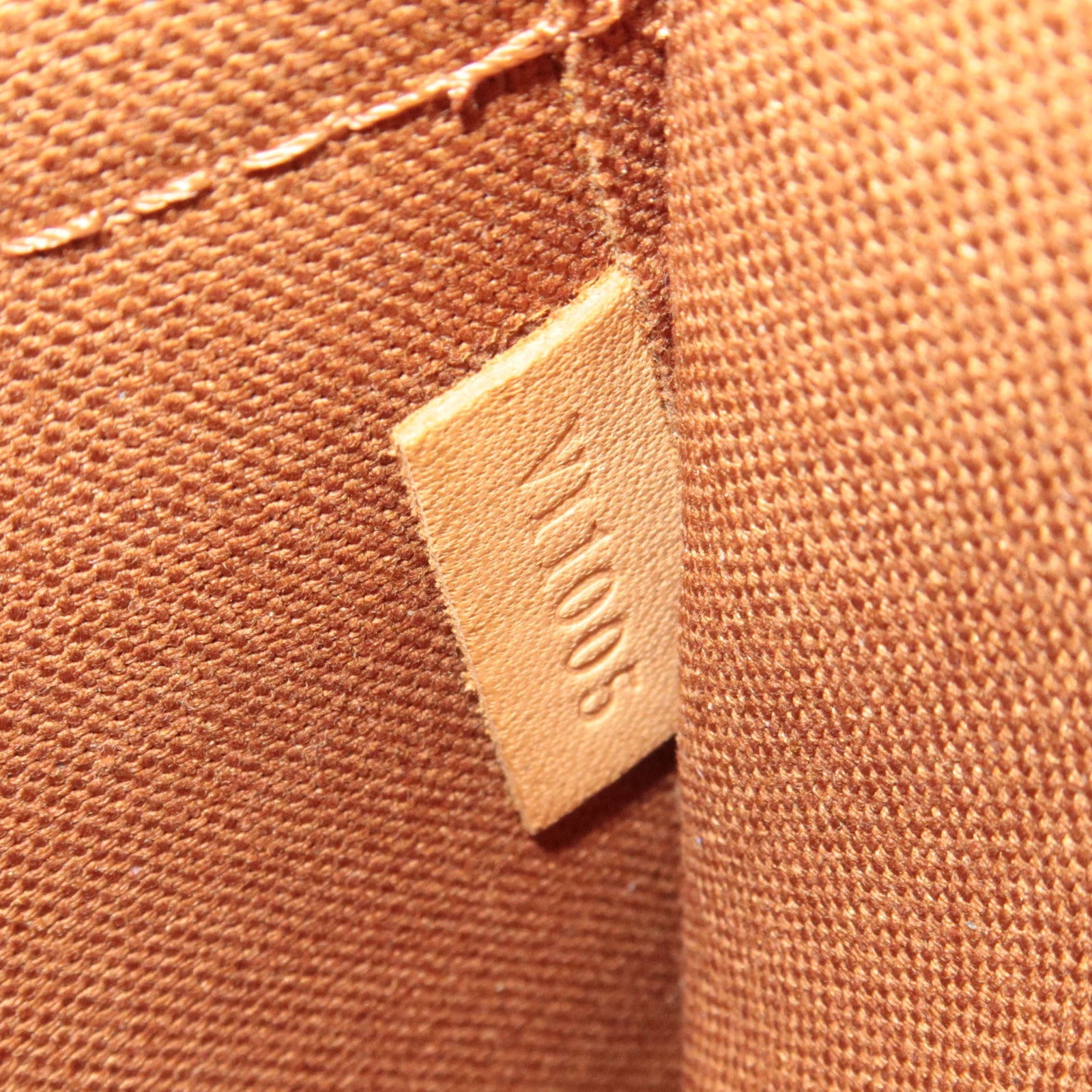 Louis Vuitton Monogram Popincourt Handbag M40009 VI1005