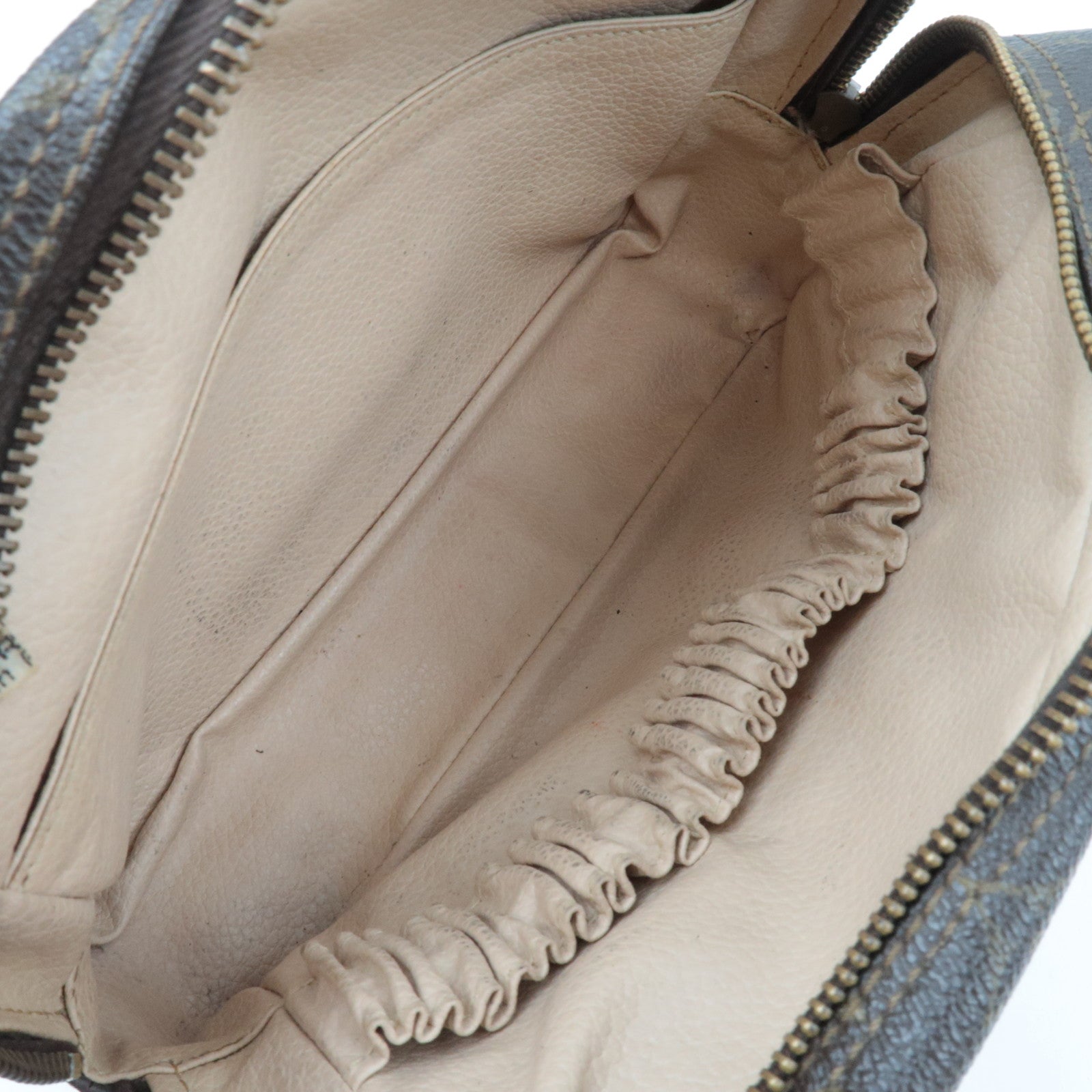 Louis Vuitton Monogram Trousse Toilette 23 Toiletry Bag M47524 824