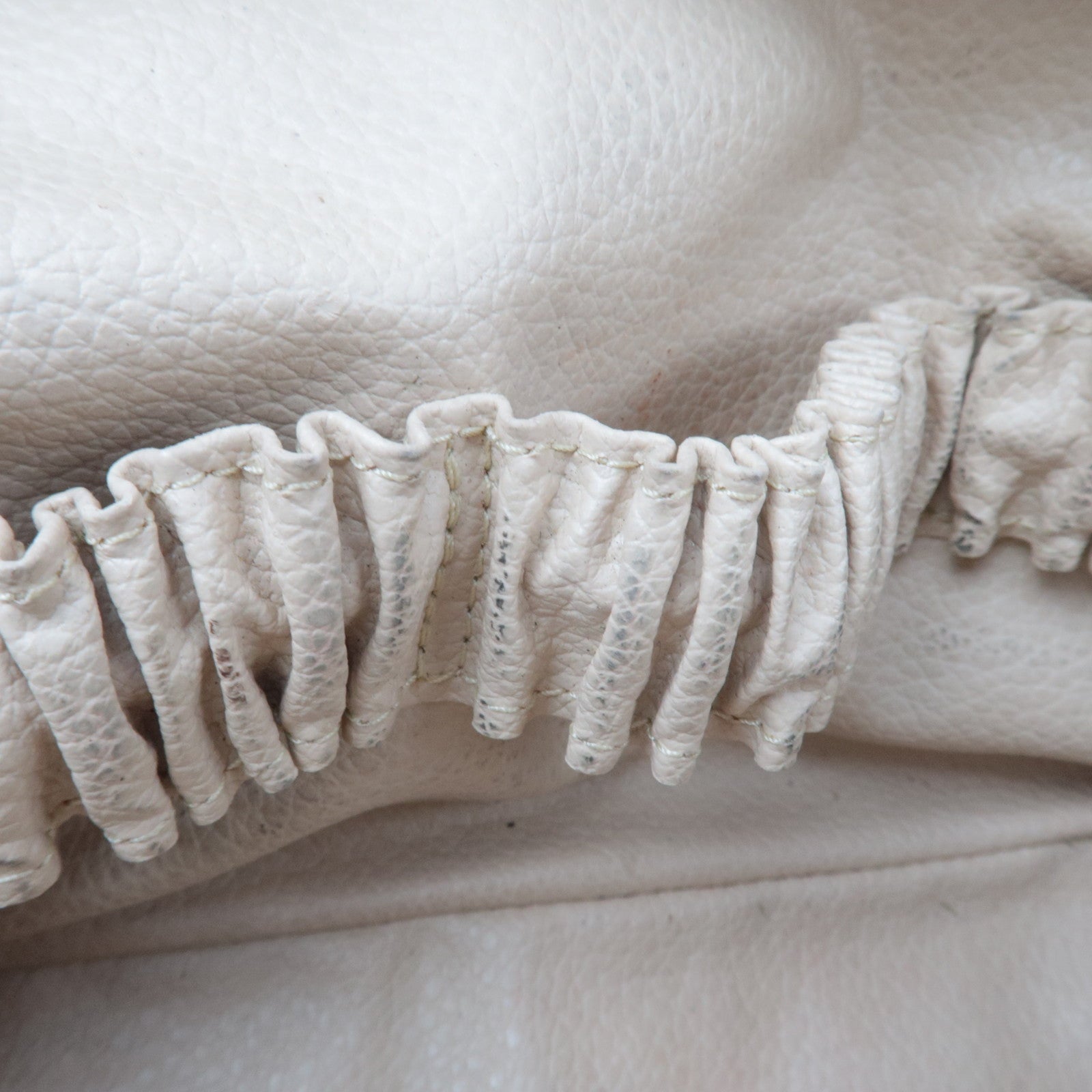 Louis Vuitton Monogram Trousse Toilette 23 Toiletry Bag M47524 824