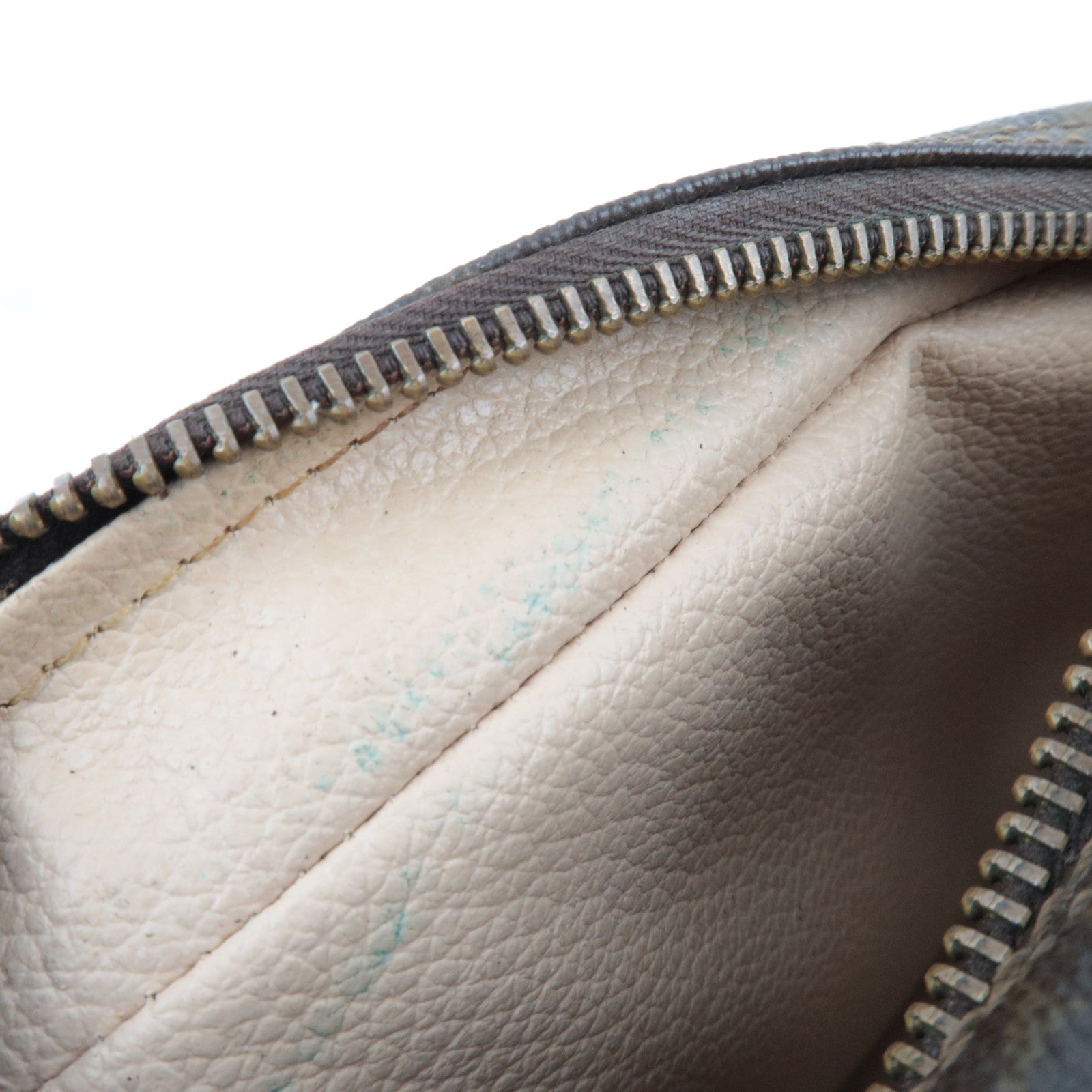 Louis Vuitton Monogram Trousse Toilette 23 Toiletry Bag M47524 824