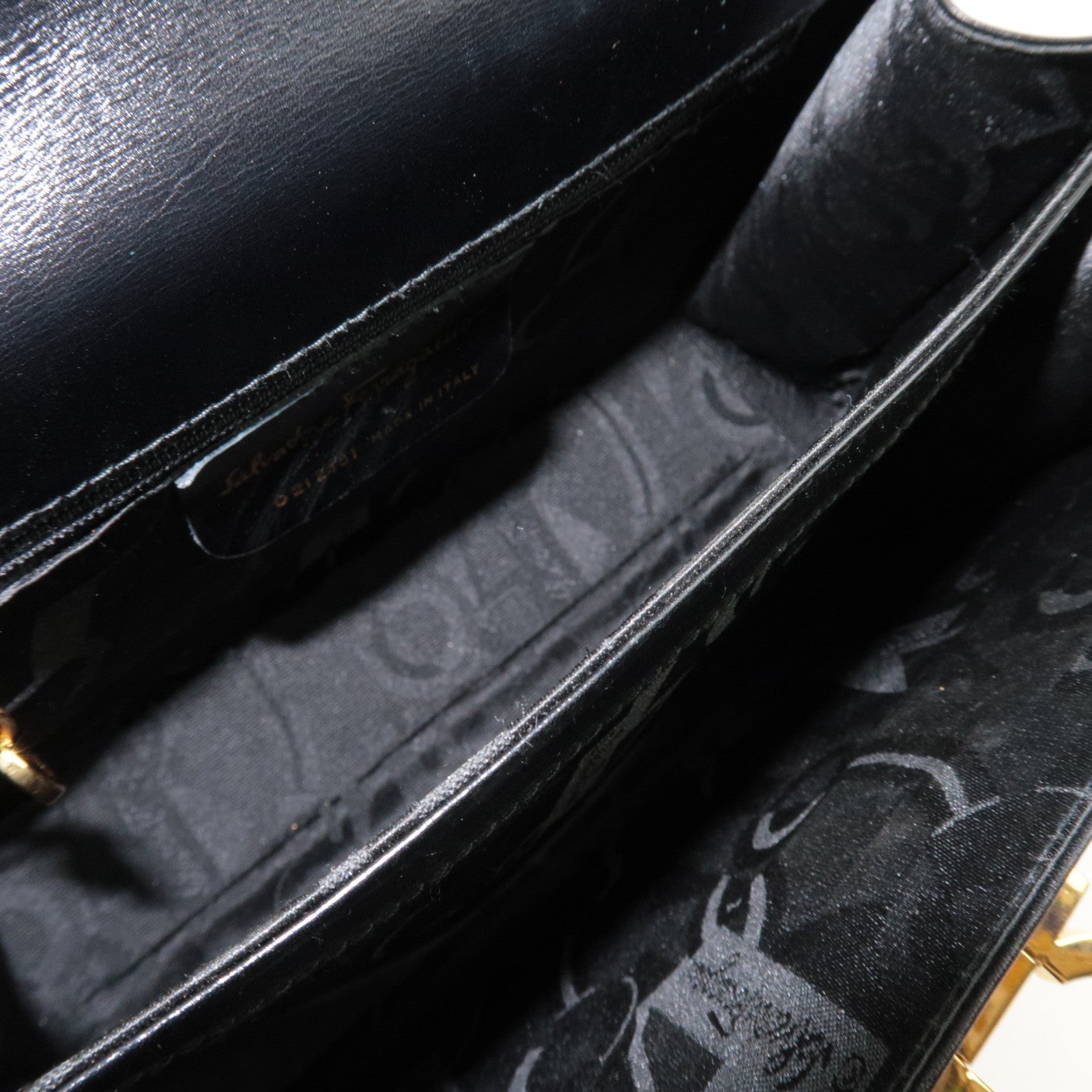 Ferragamo Gancini 2Way Handbag Leather Black Gold HDW *Strap