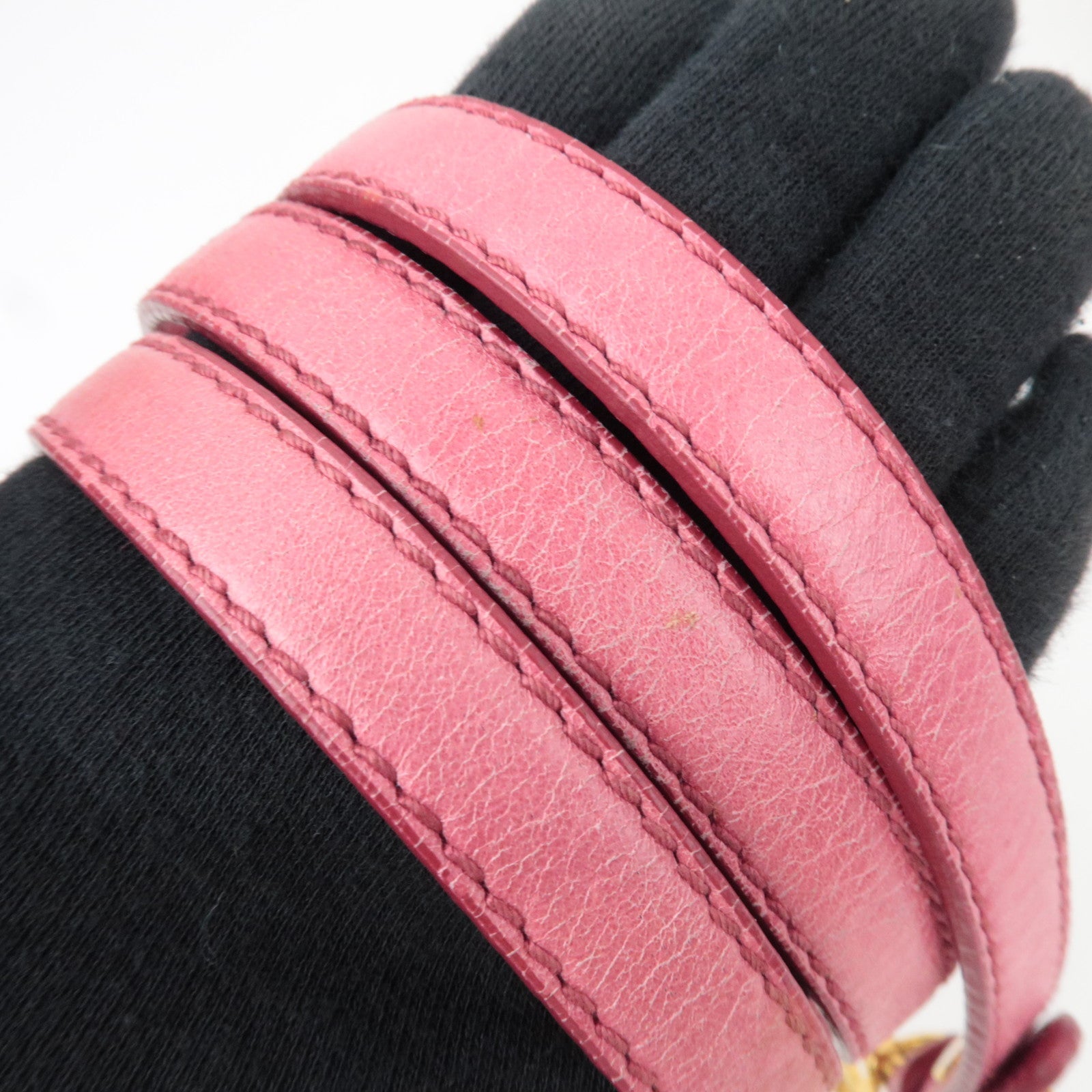 MIU MIU Matelasse 2Way Handbag Leather Pink *Strap, clochette, key