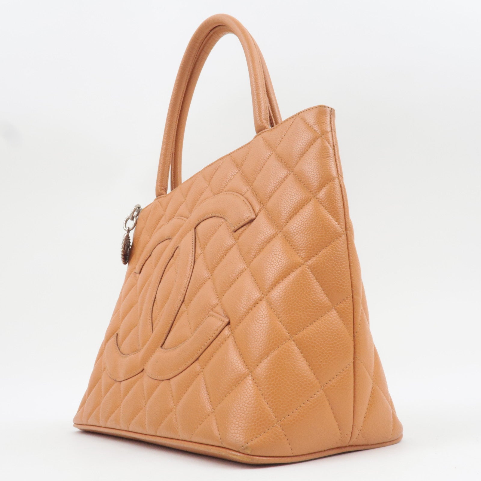 CHANEL Matelasse Medallion Tote Caviarskin Orange Silver HDW A01804 5571867 *G card