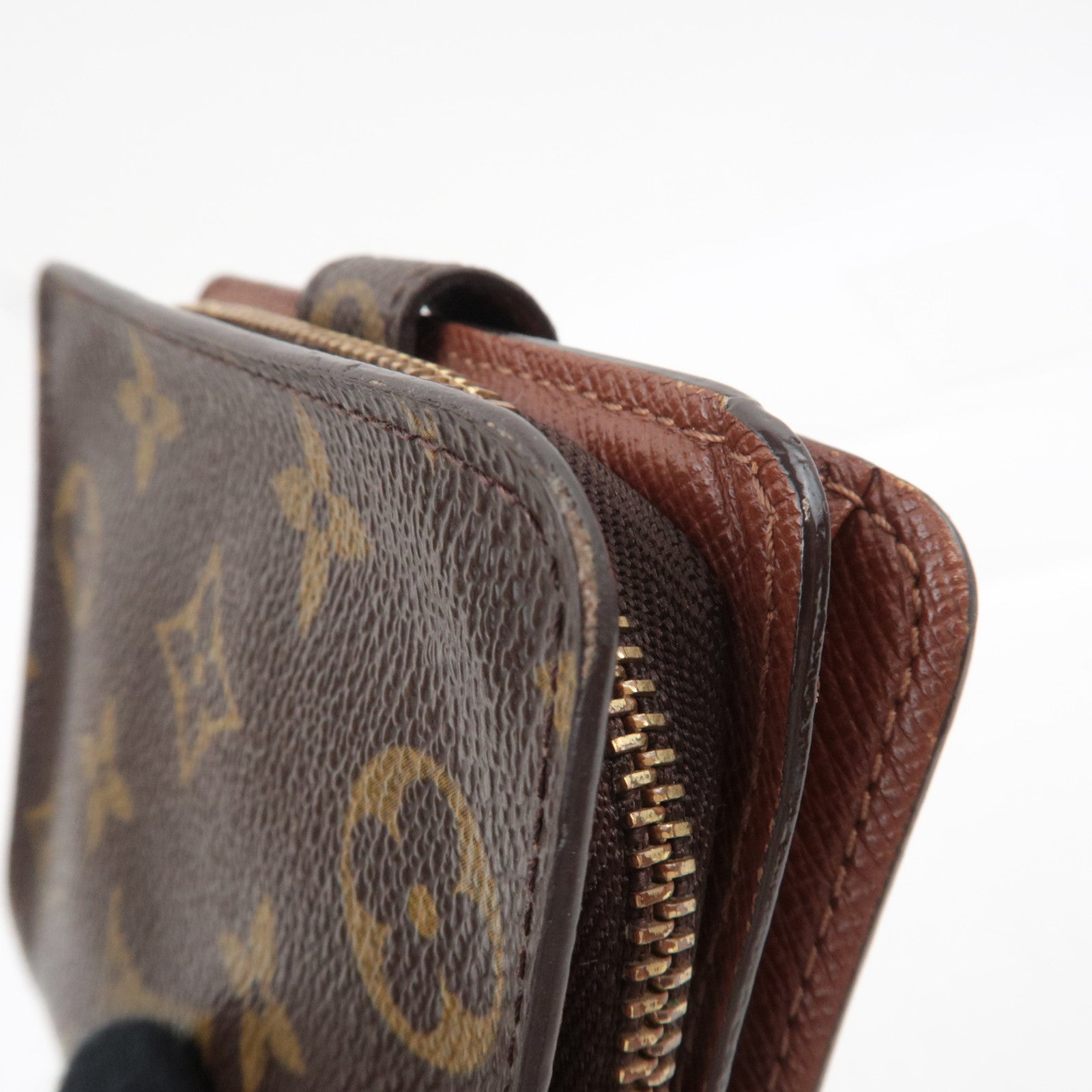 Louis Vuitton Monogram Compact Zip Wallet M61667 MI0063