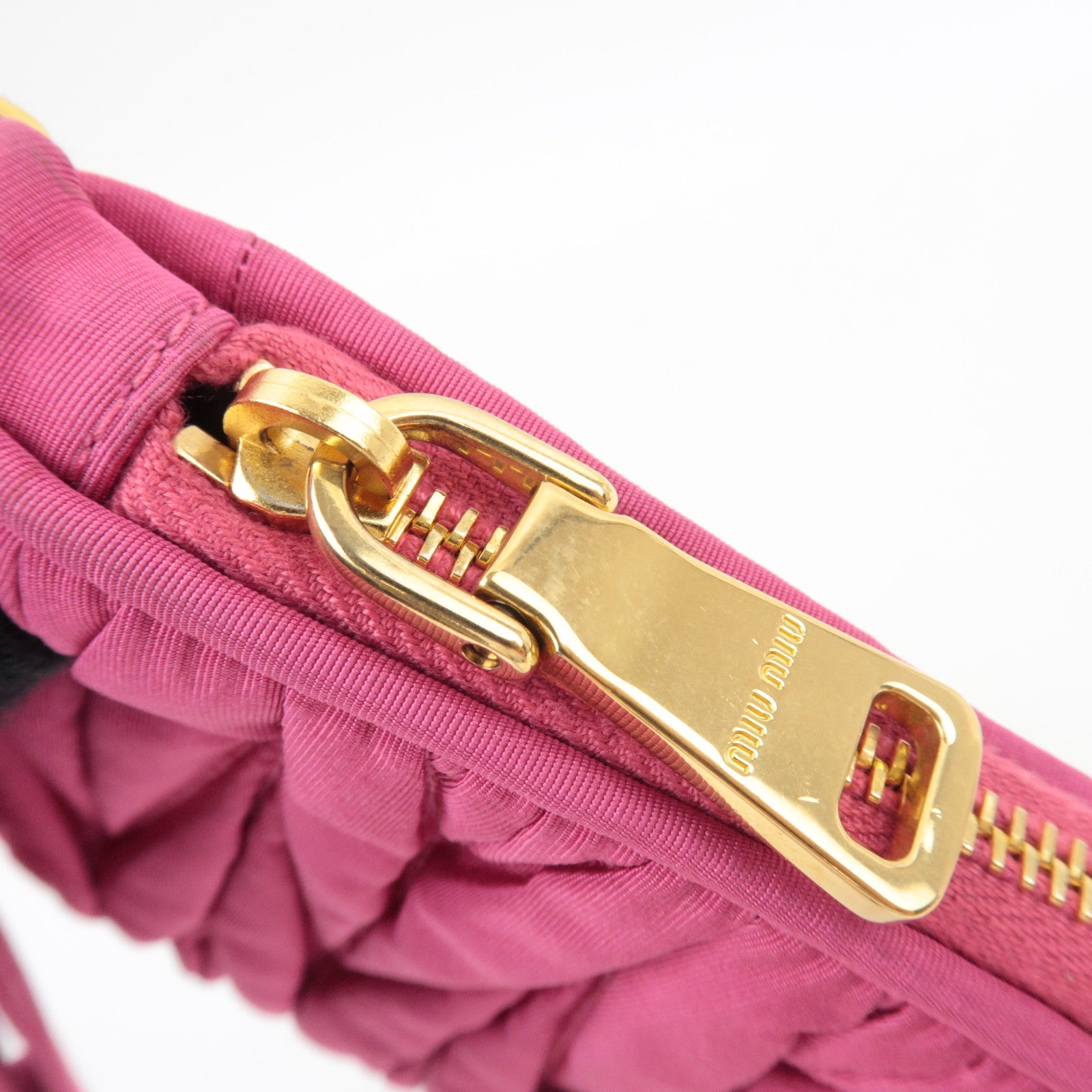 MIU MIU Matelasse Pouch Nylon Pink