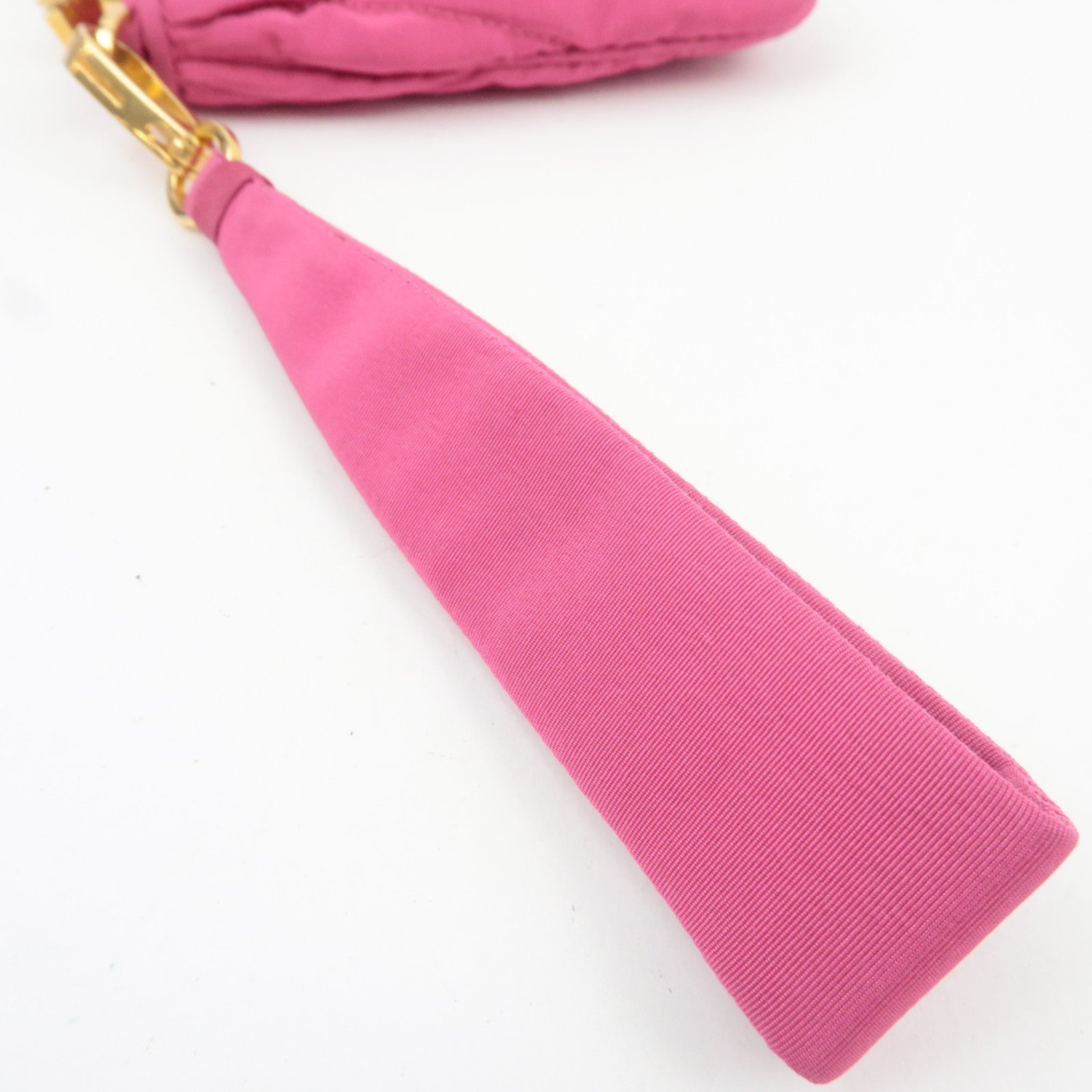 MIU MIU Matelasse Pouch Nylon Pink