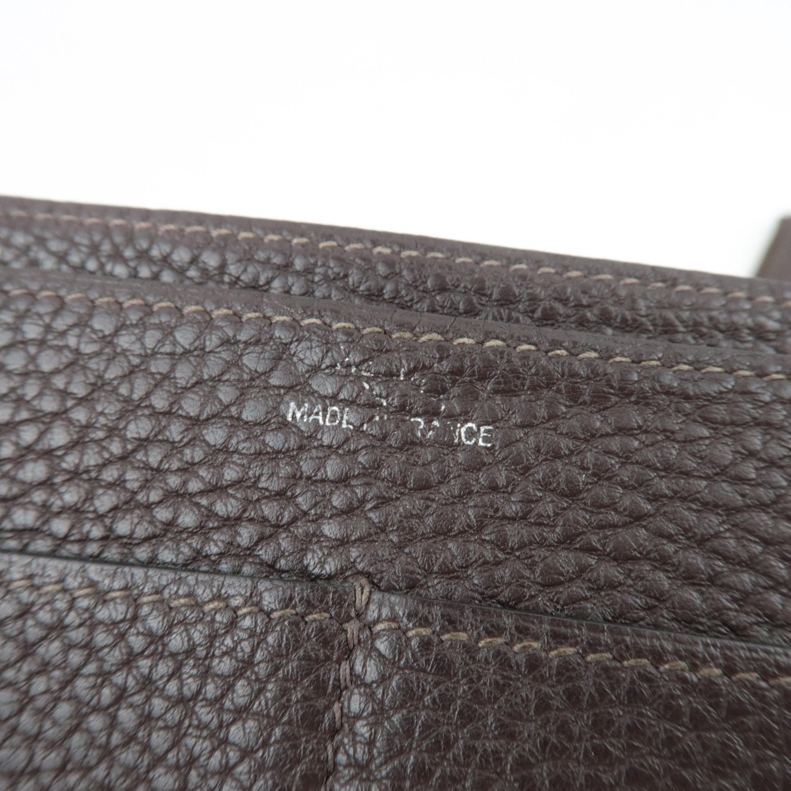 HERMES Dogon GM Taurillon Clemence Wallet Chocolate *Pouch