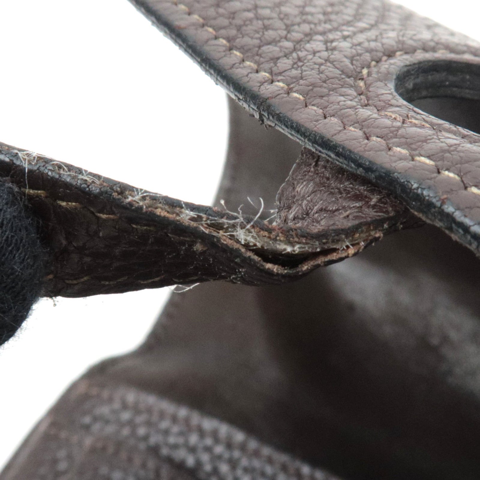 HERMES Dogon GM Taurillon Clemence Wallet Chocolate *Pouch