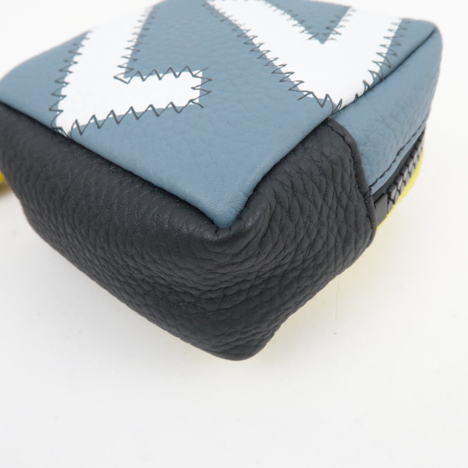 Louis Vuitton Square Pouch Color Blocks Taurillon Leather Gray M00739 CX0222