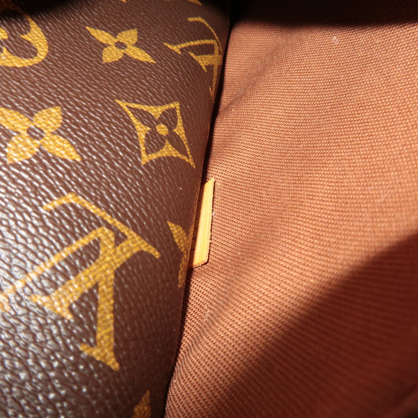 Louis Vuitton Monogram Totally MM Tote Bag M56689 TJ3113